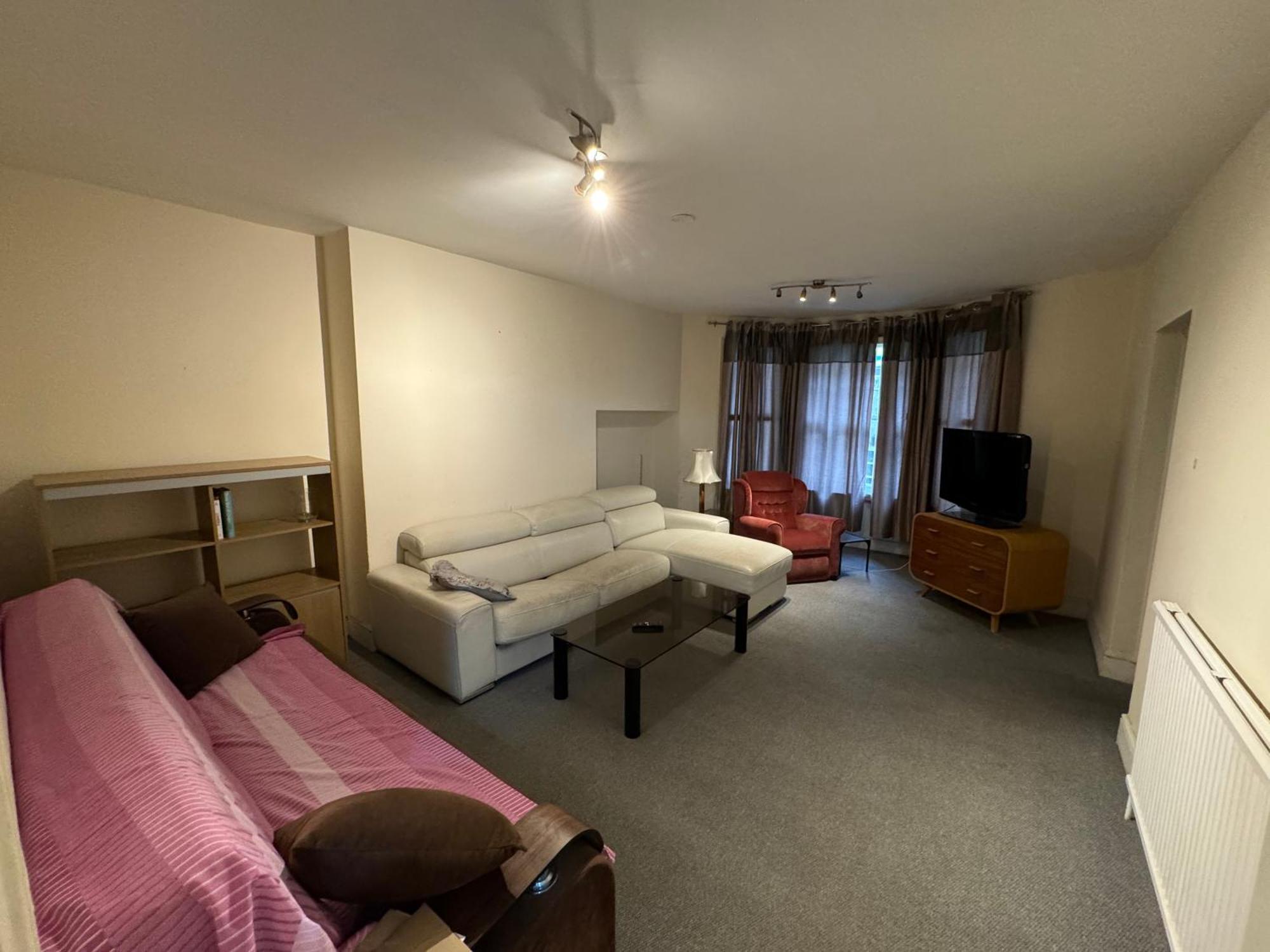 Apartment 1 Bed Flat *