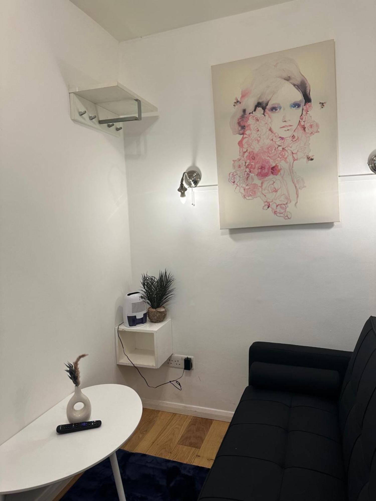 Cozy Family-friendly 2 Bedroom Flat In Kingscross, St Pancras! Apartment *