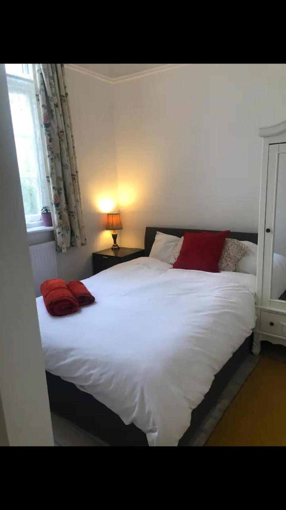 Hideaway In Highgate Village Apartment