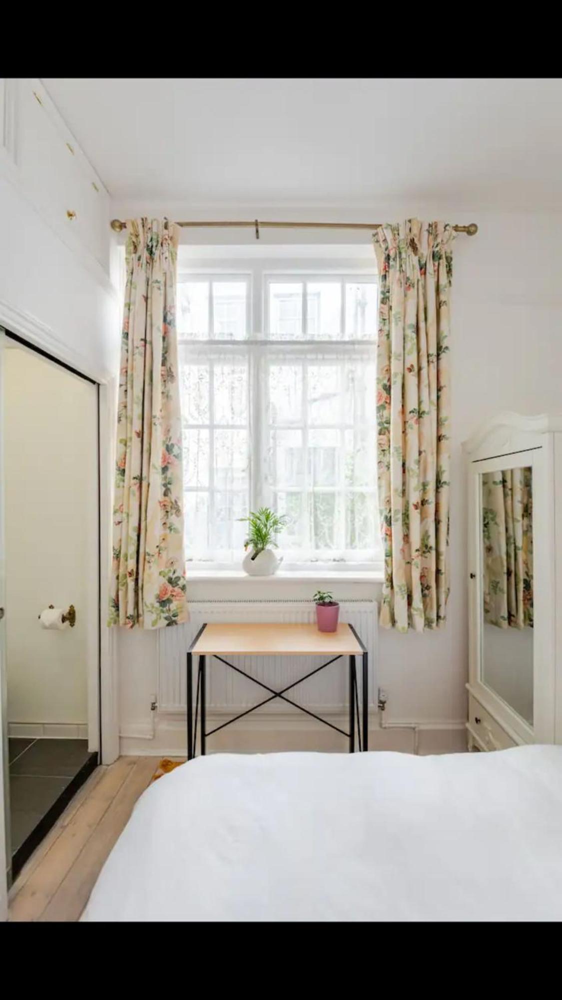 Apartment Hideaway In Highgate Village London