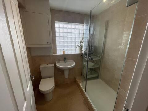 Cosy Kew Flat With Two Bedrooms Londres