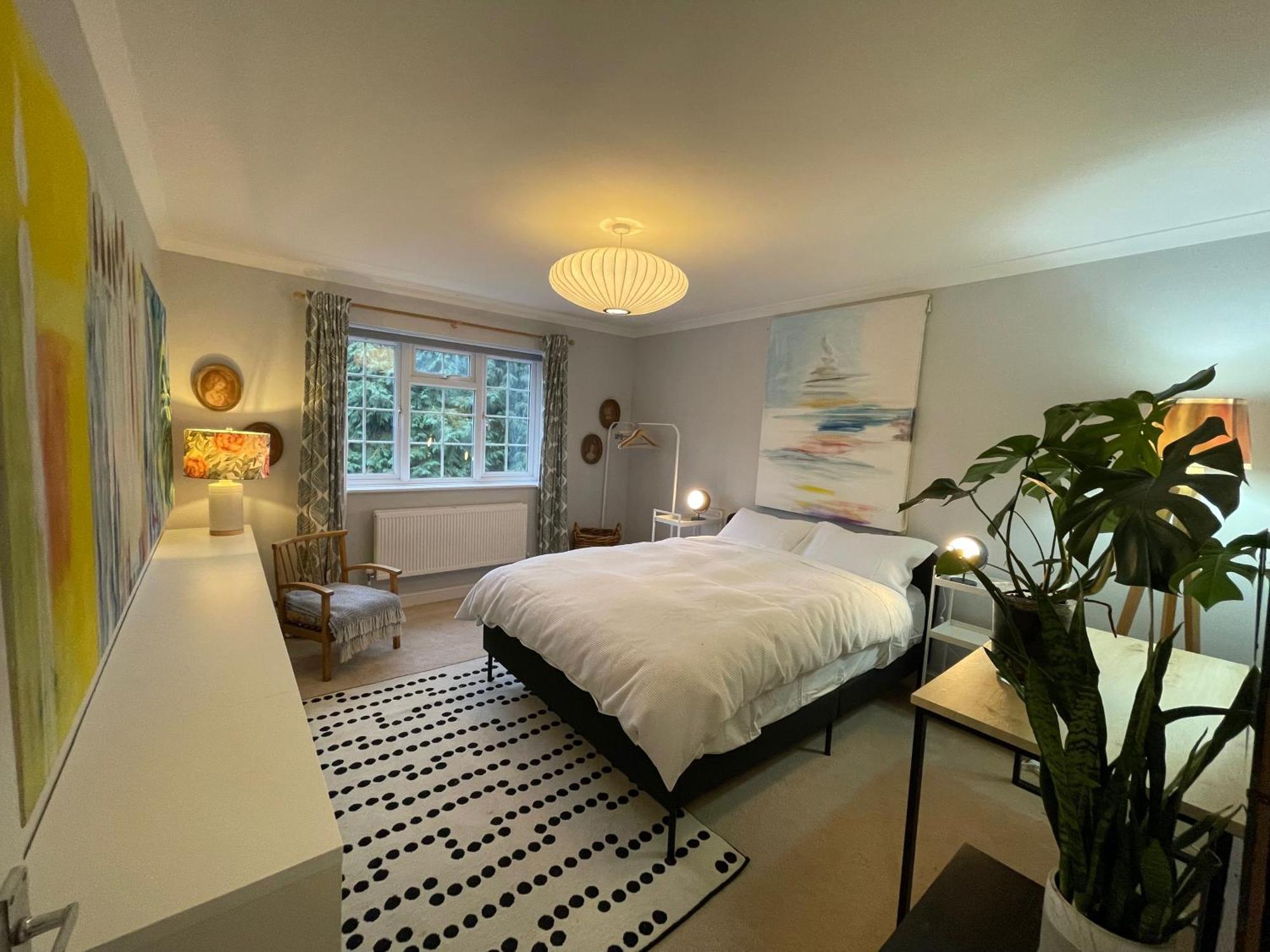 Cosy Kew Flat With Two Bedrooms London