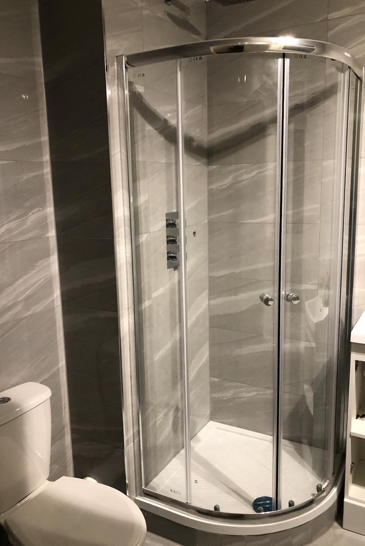 1 Bed-park View-balcony-wifi-pet Friendly Apartment