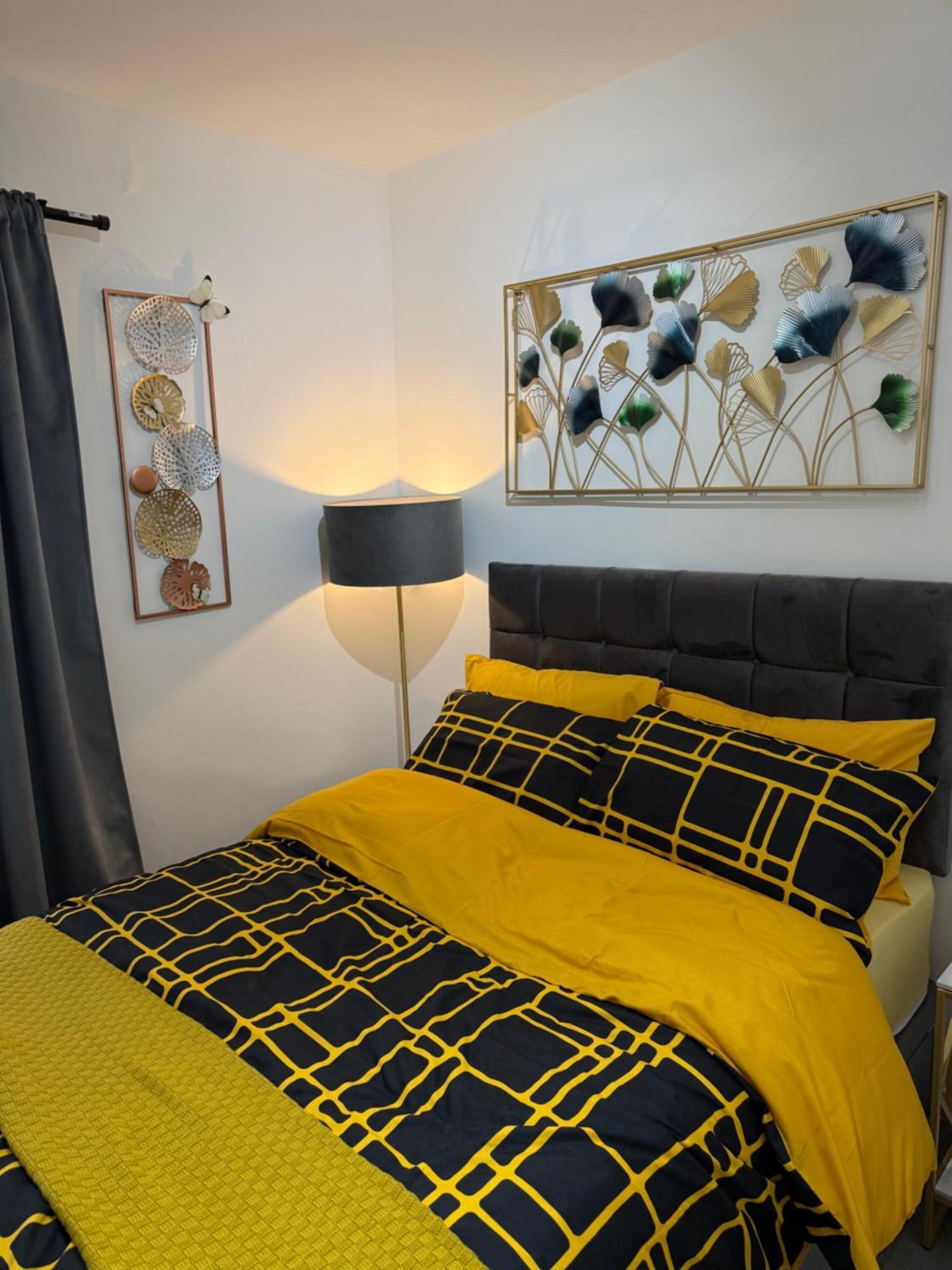Luxury In Victoria, 7 Minutes Walk To Victoria Station, 7 Privatunterkunft London