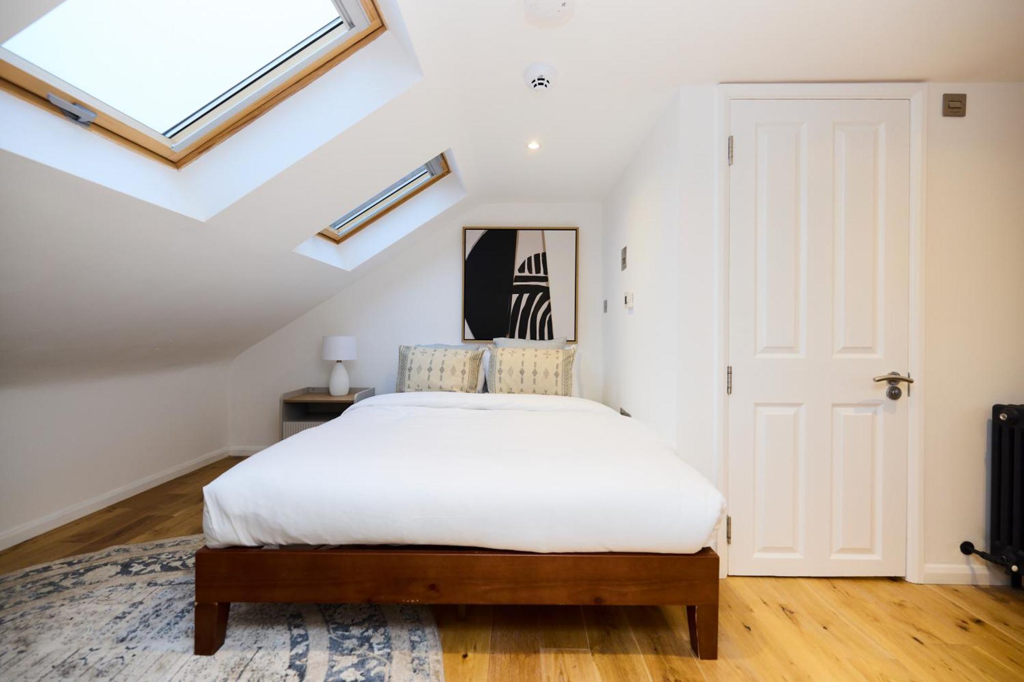 The Belsize Park Place - Charming 6bdr With Garden *