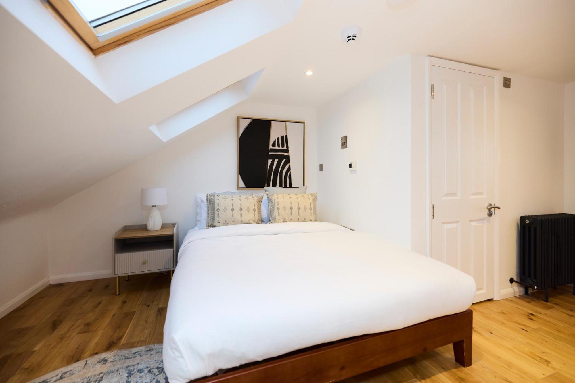 The Belsize Park Place - Charming 6bdr With Garden London