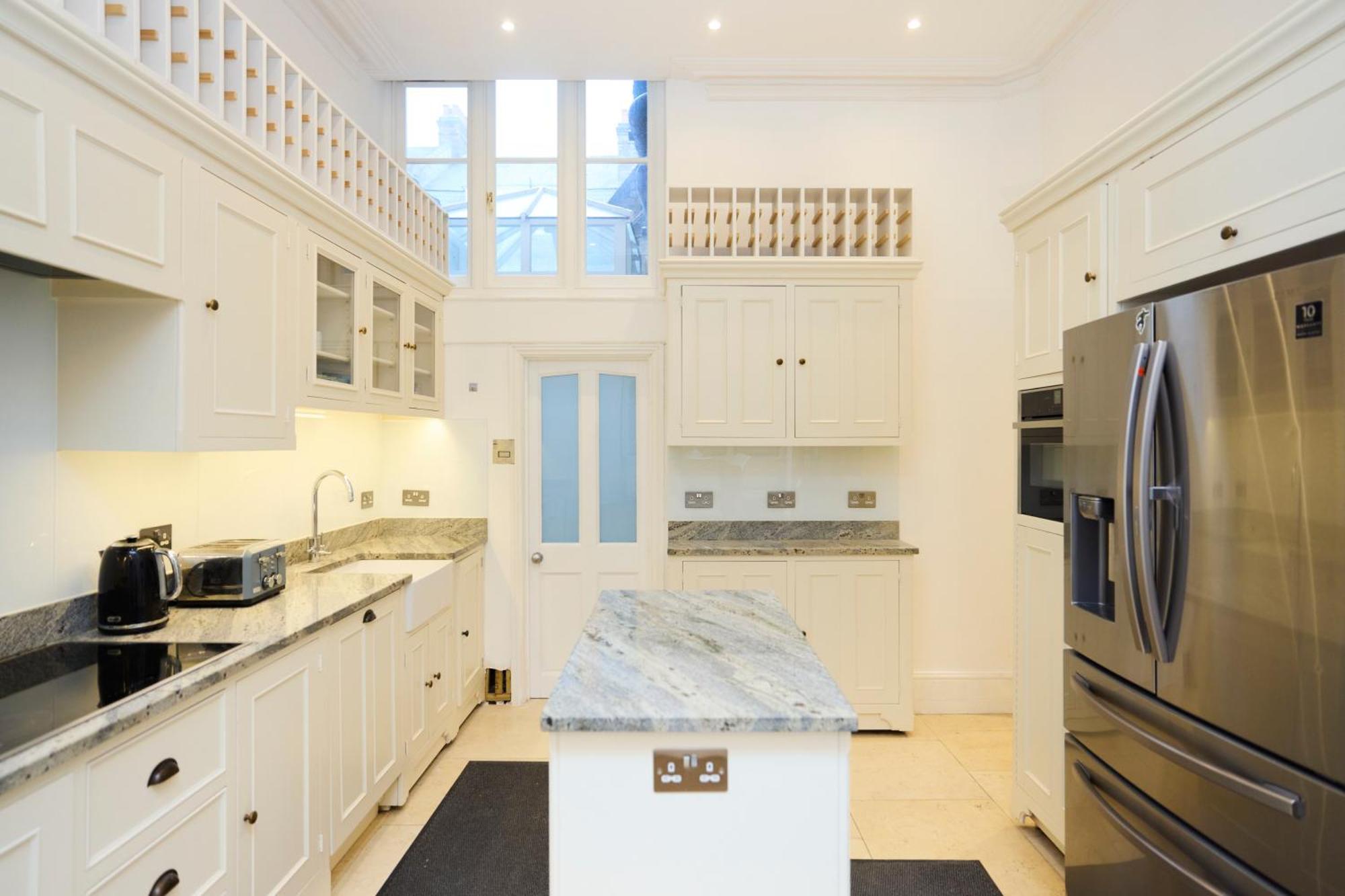 The Belsize Park Place - Charming 6bdr With Garden Apartment