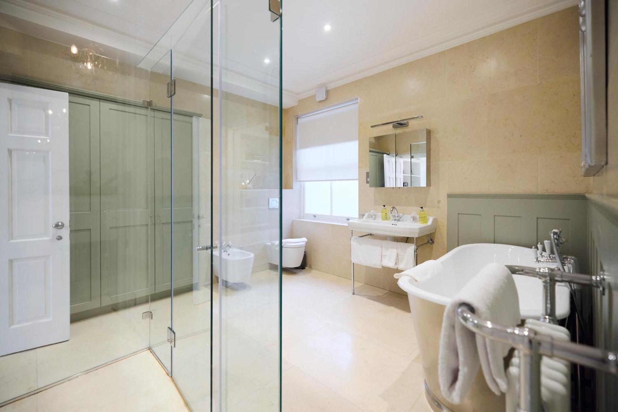 Apartment The Belsize Park Place - Charming 6bdr With Garden London