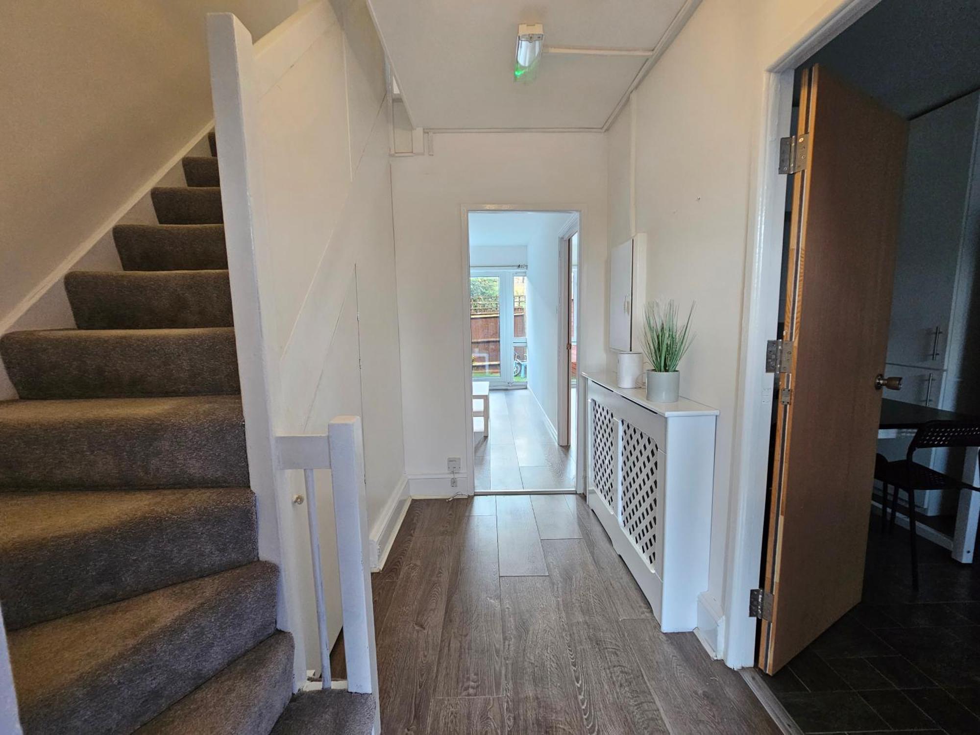 Guest house E1