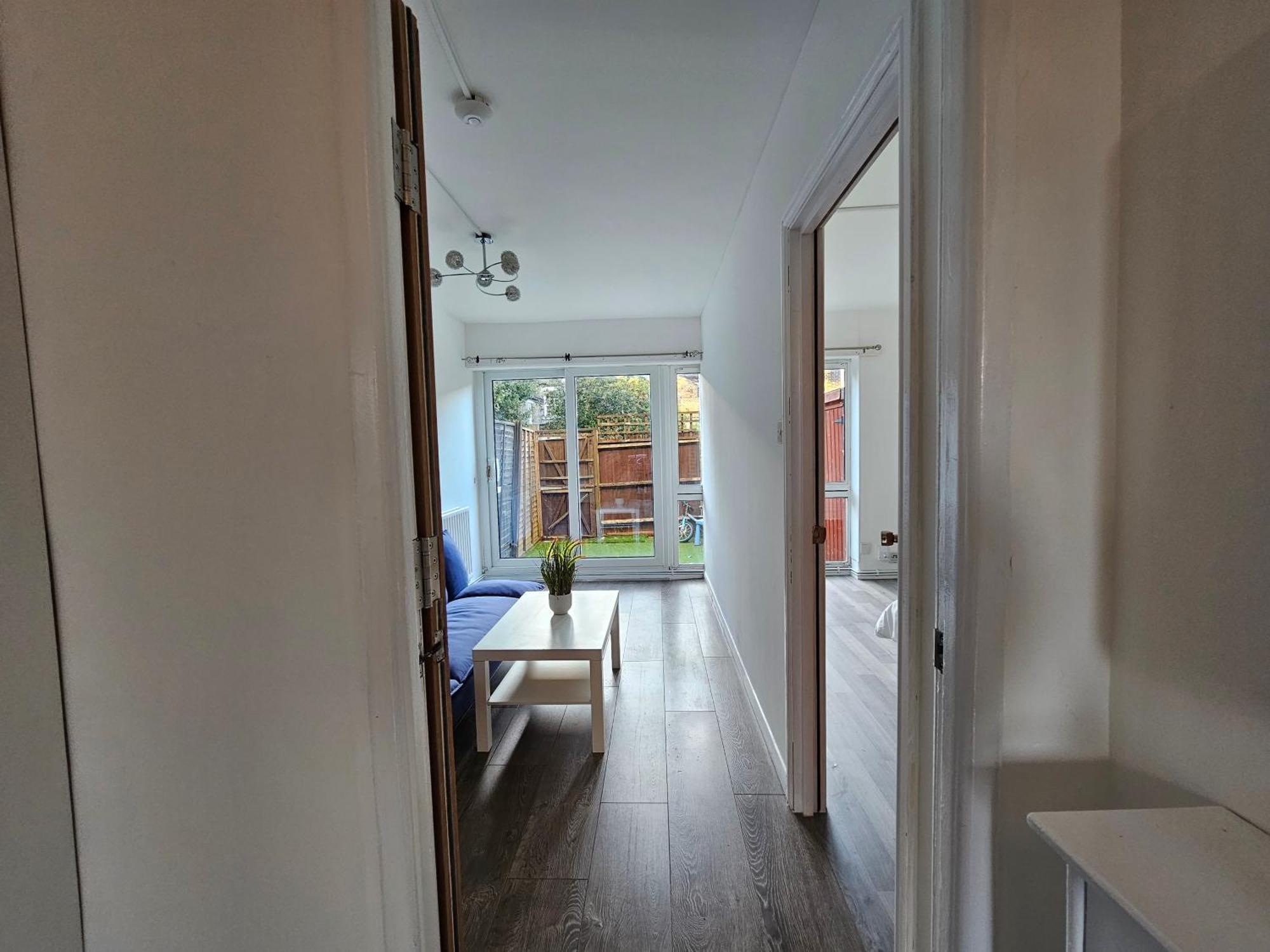 E1 Guest house