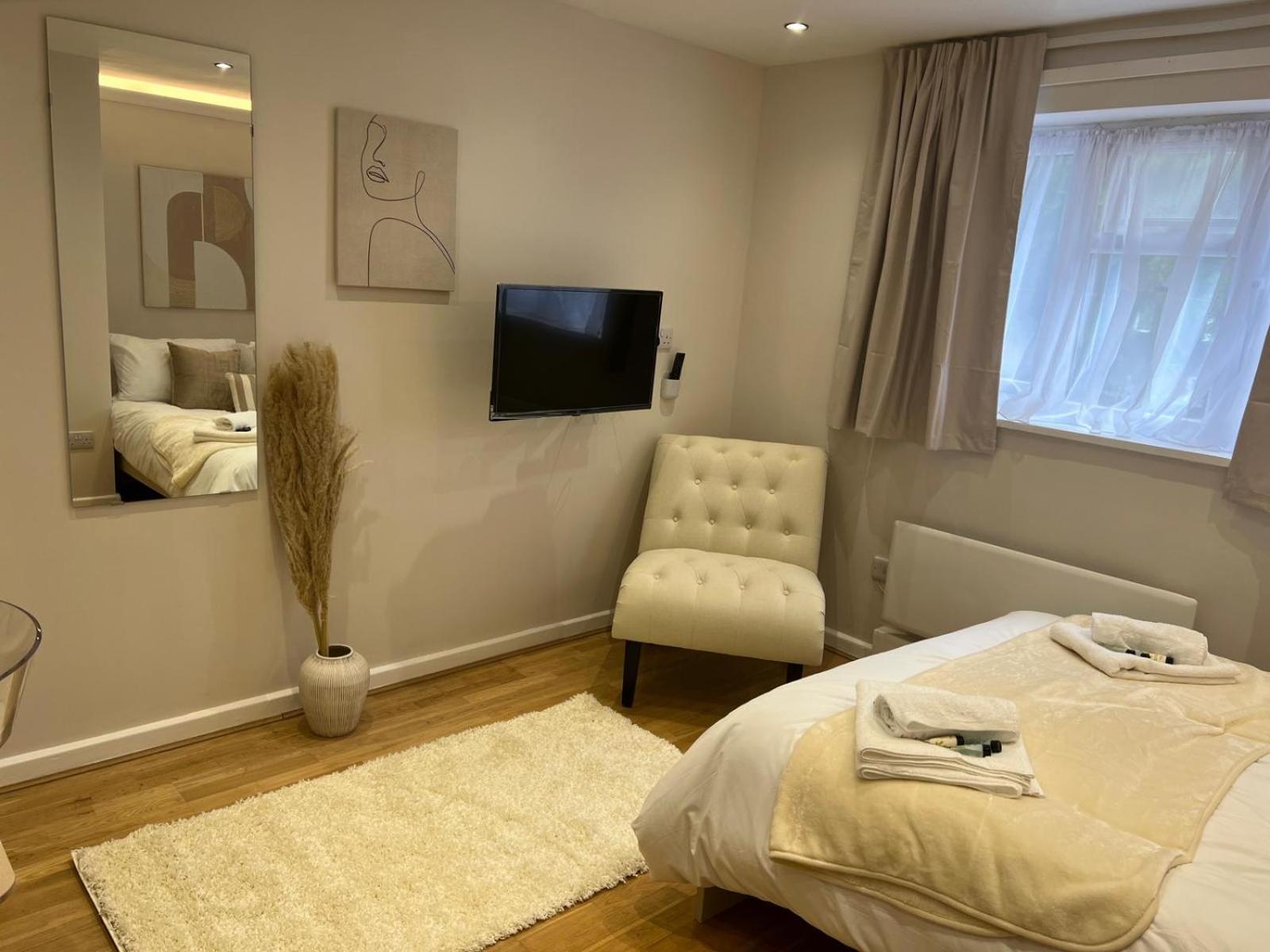 The Spacious Haven - Zone 2 Inner