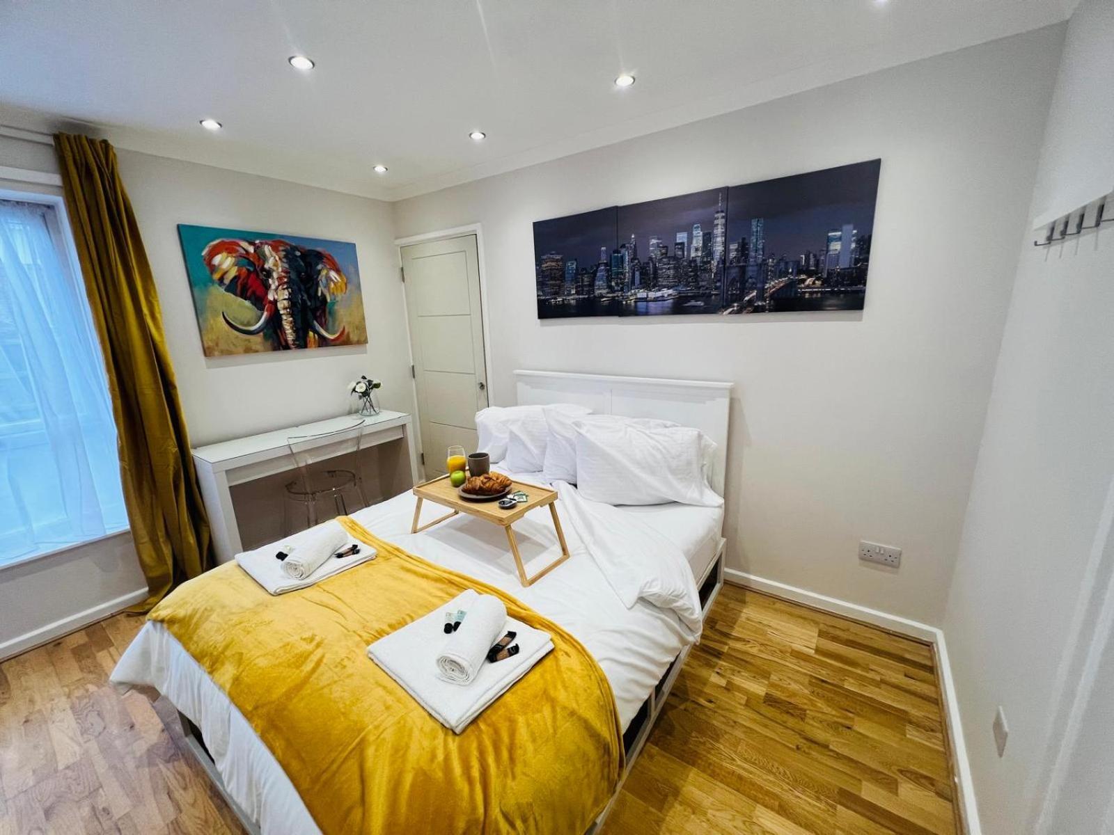 The Spacious Haven - Zone 2 Inner * London