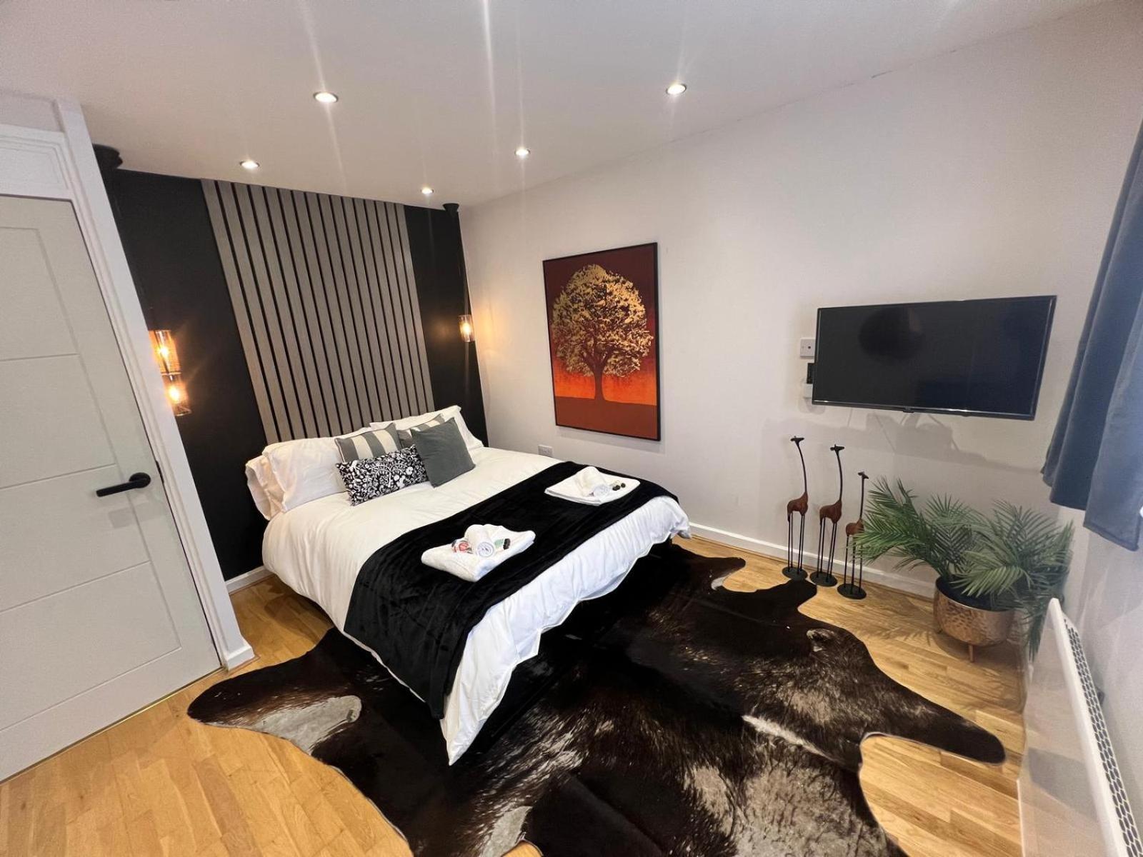 The Spacious Haven - Zone 2 Inner Apartment