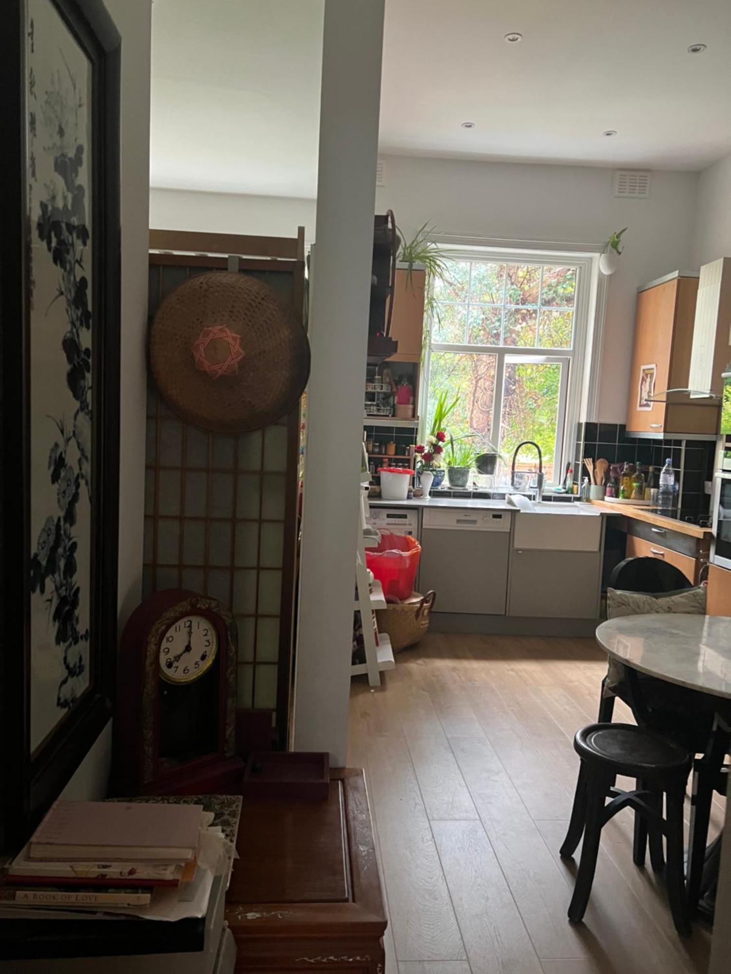 Common View Apartment *