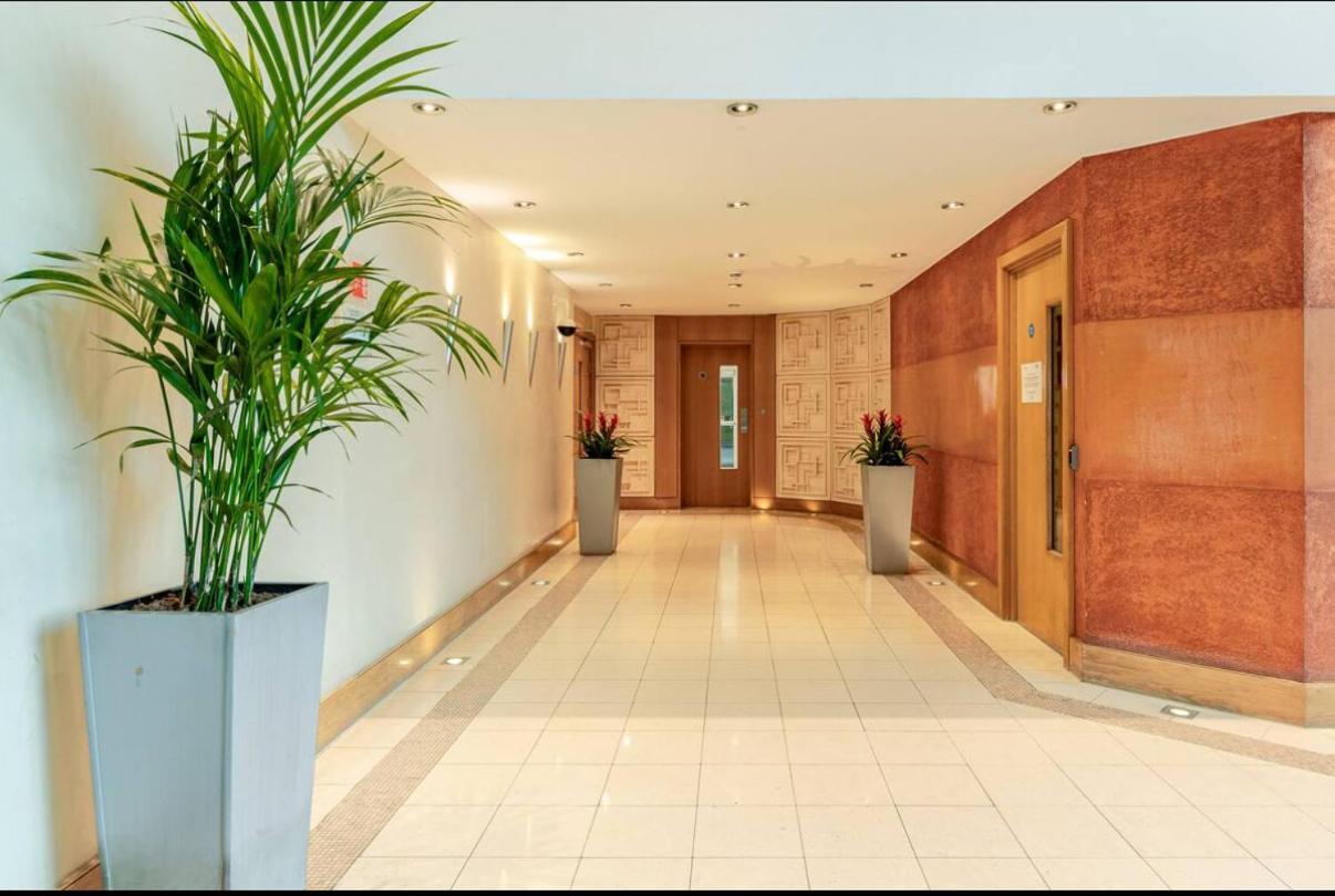 Apartamento Fountain House Flat Londres