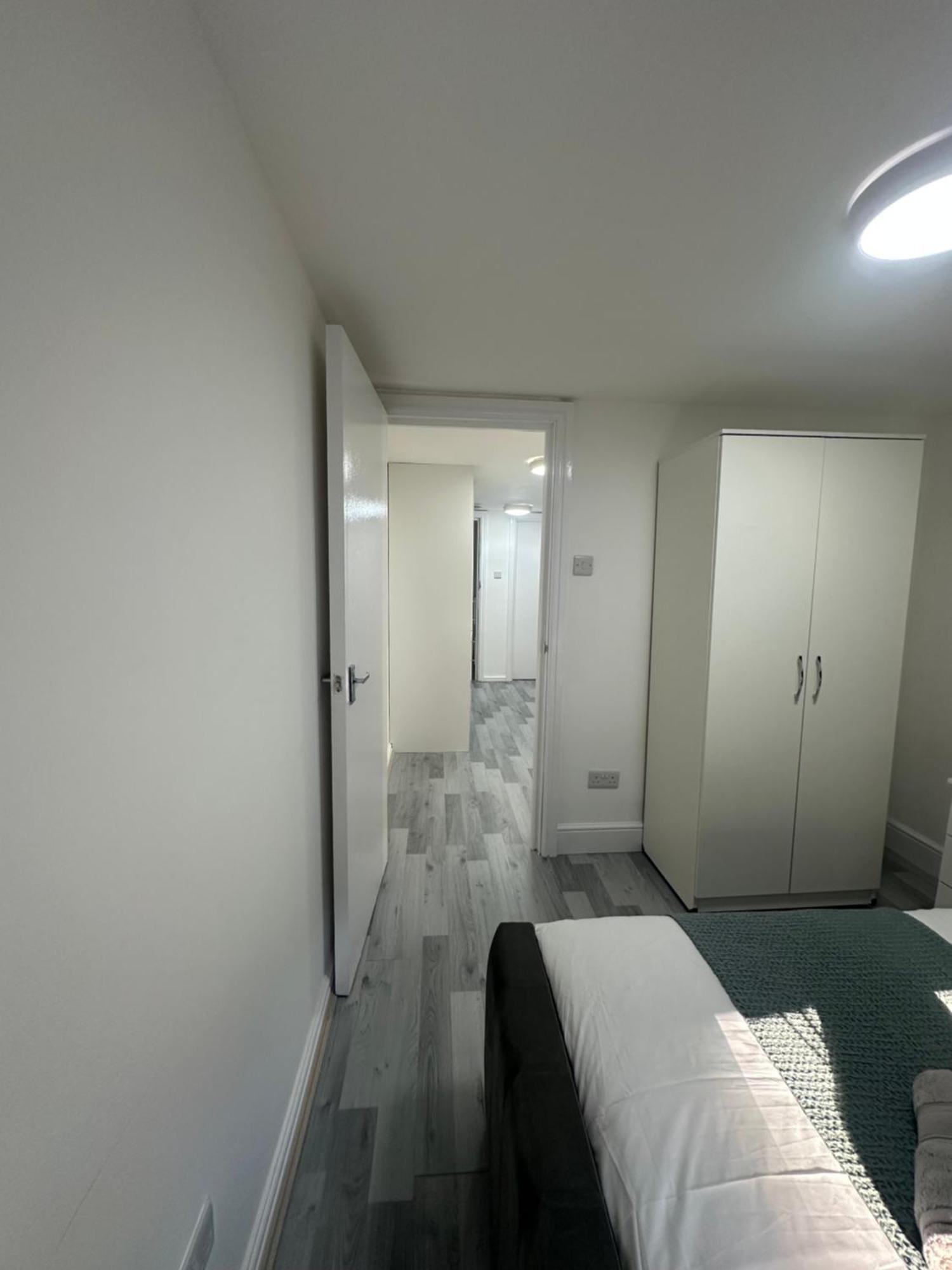 Luxury 2 Bedroom In Appartement *