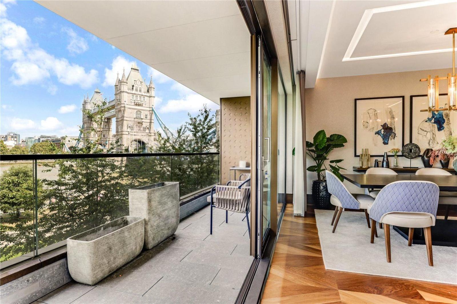Apartment 5 Million Pound Luxury Penthouse Tower Bridge Sleeps 8 Private Jacuzzi