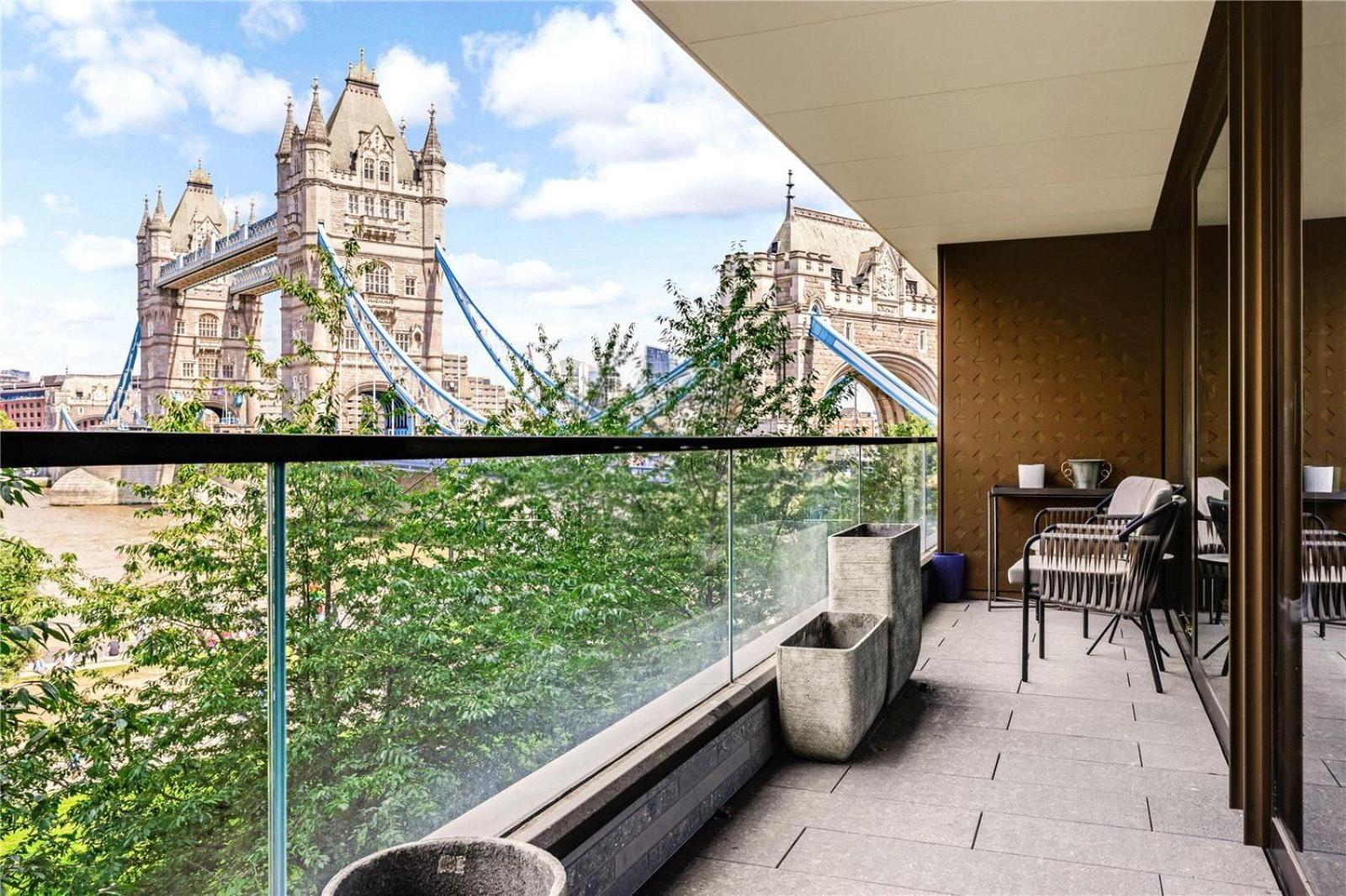Apartment 5 Million Pound Luxury Penthouse Tower Bridge Sleeps 8 Private Jacuzzi *