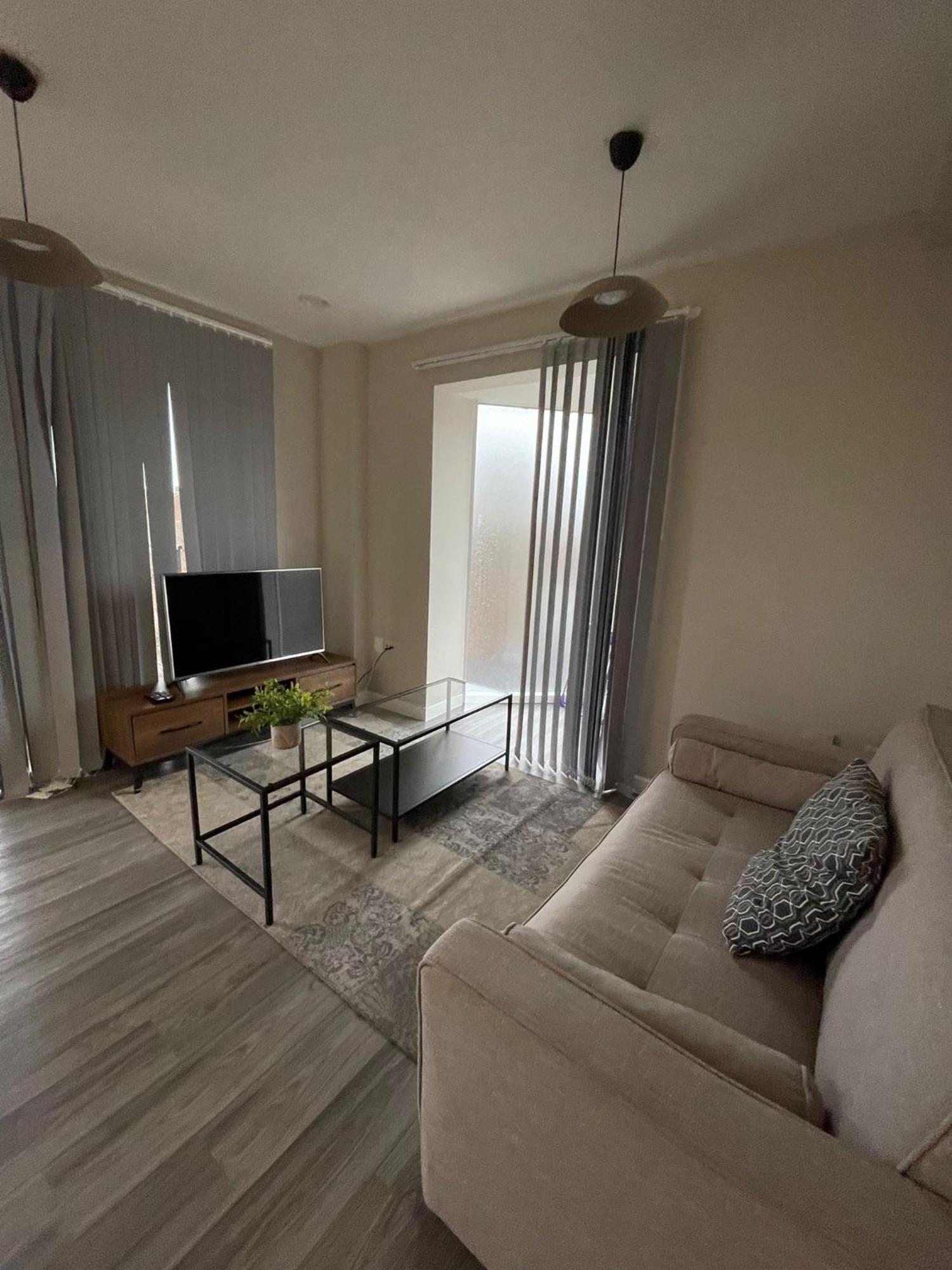 Apartment Bloom East 321 London