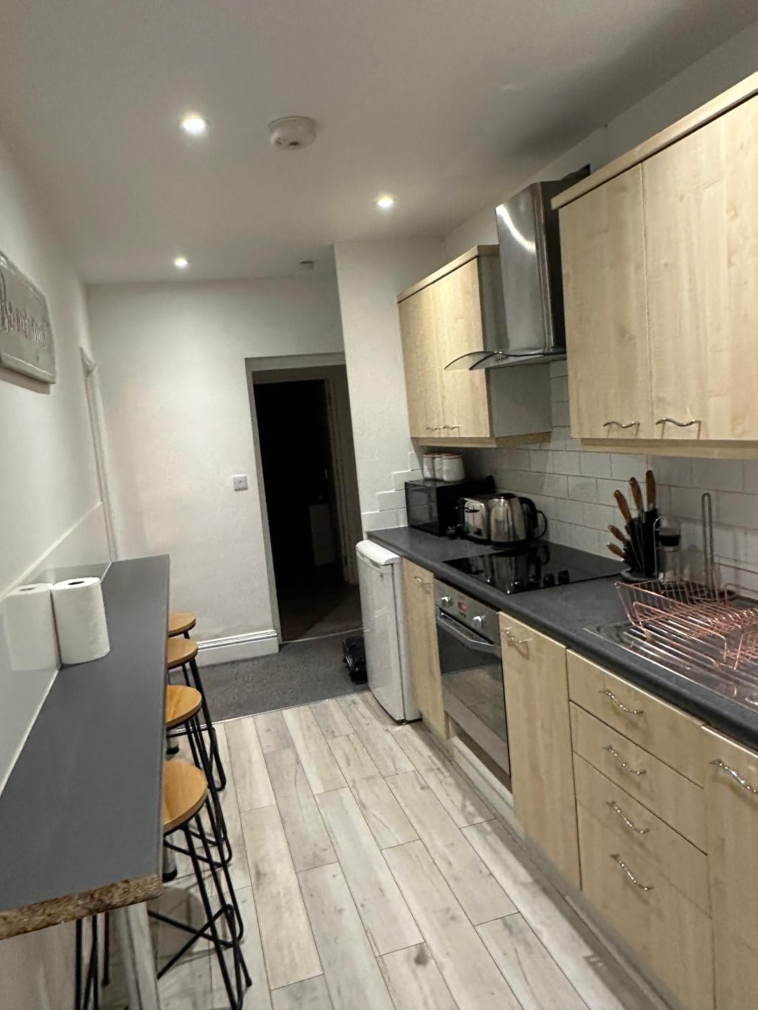 Mornington Crescent Apartment