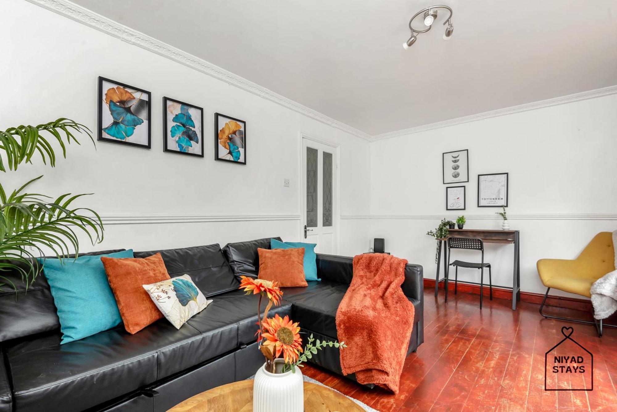 Hale Lodge, Comfy For Families And Contractors Holiday home