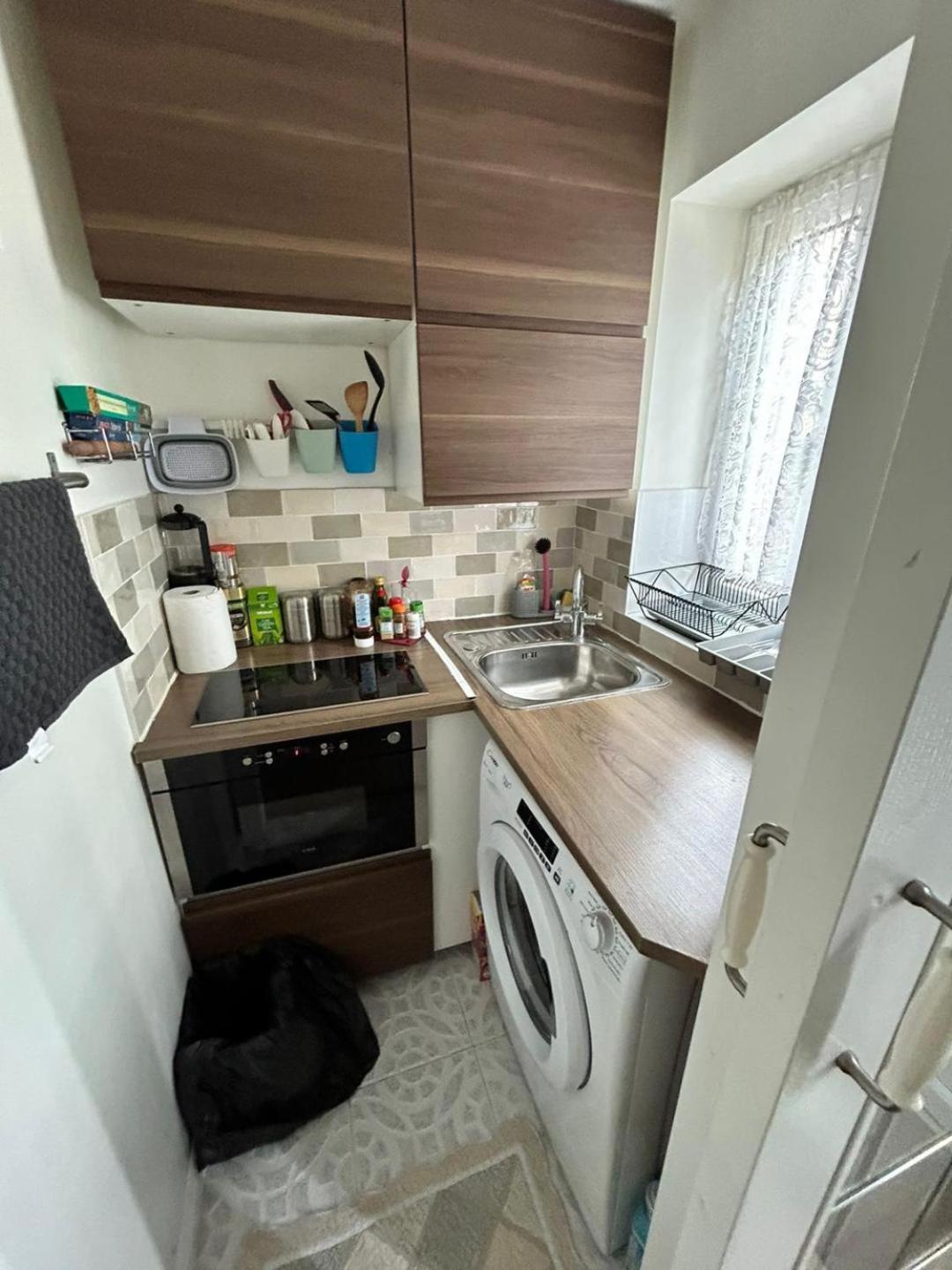 Beautiful Flat Near Holiday home London