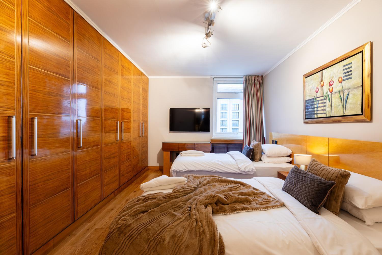 Mayfair Deluxe *