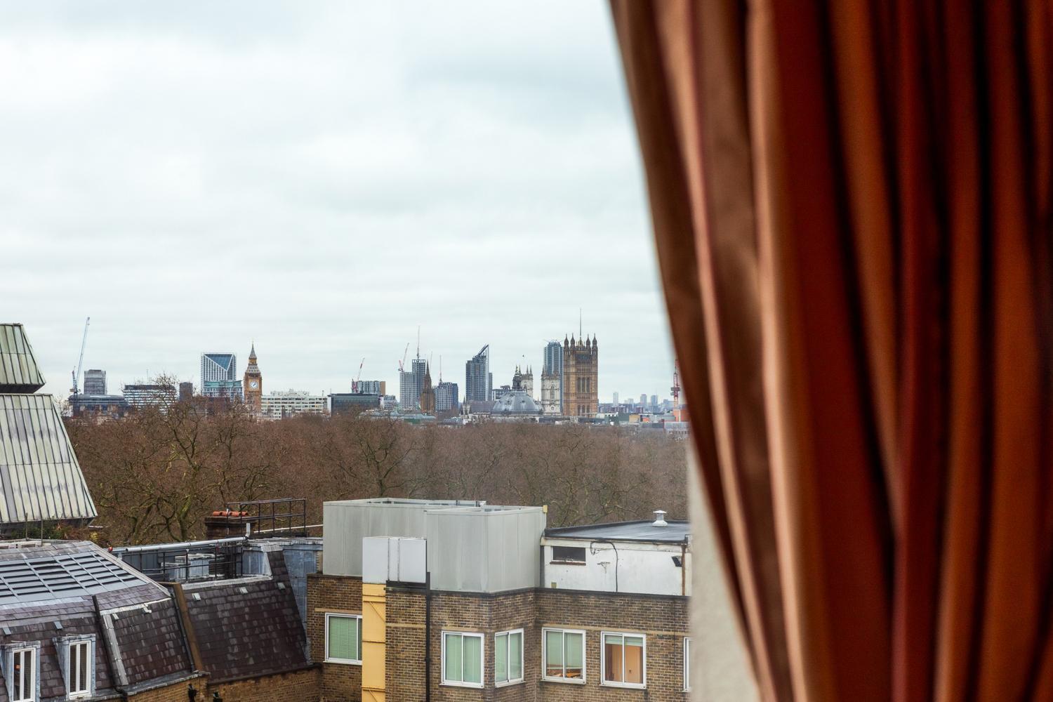Mayfair Deluxe Apartment *