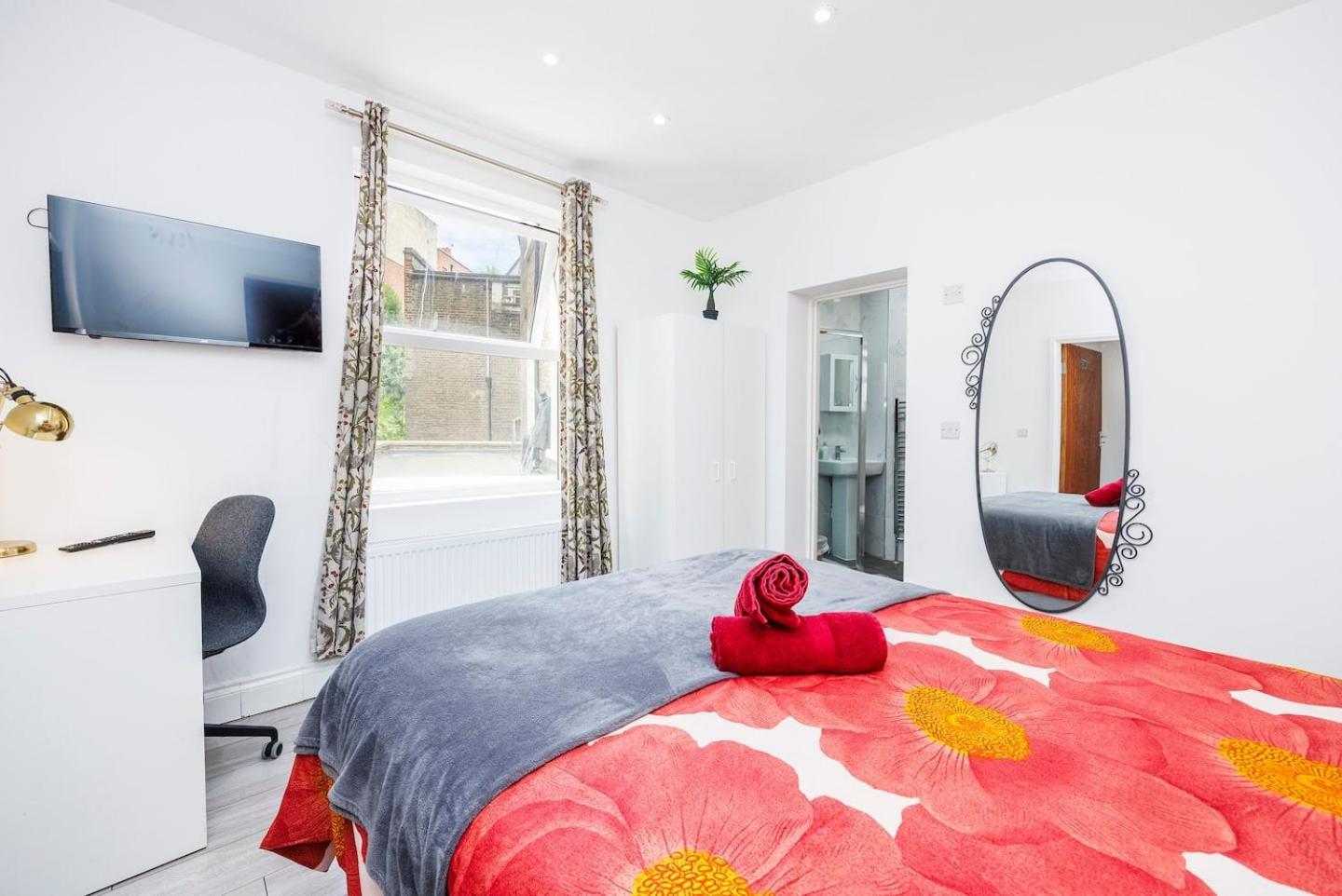 3 Bed 3 Bathroom Flat In Kensington A Appartement