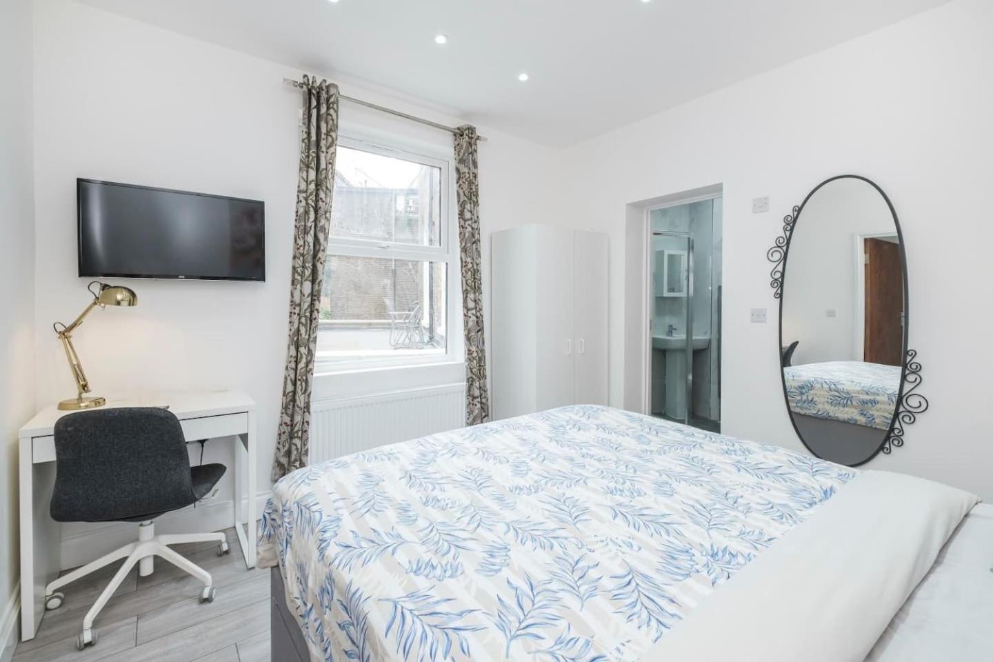 3 Bed 3 Bathroom Flat In Kensington A Appartement *