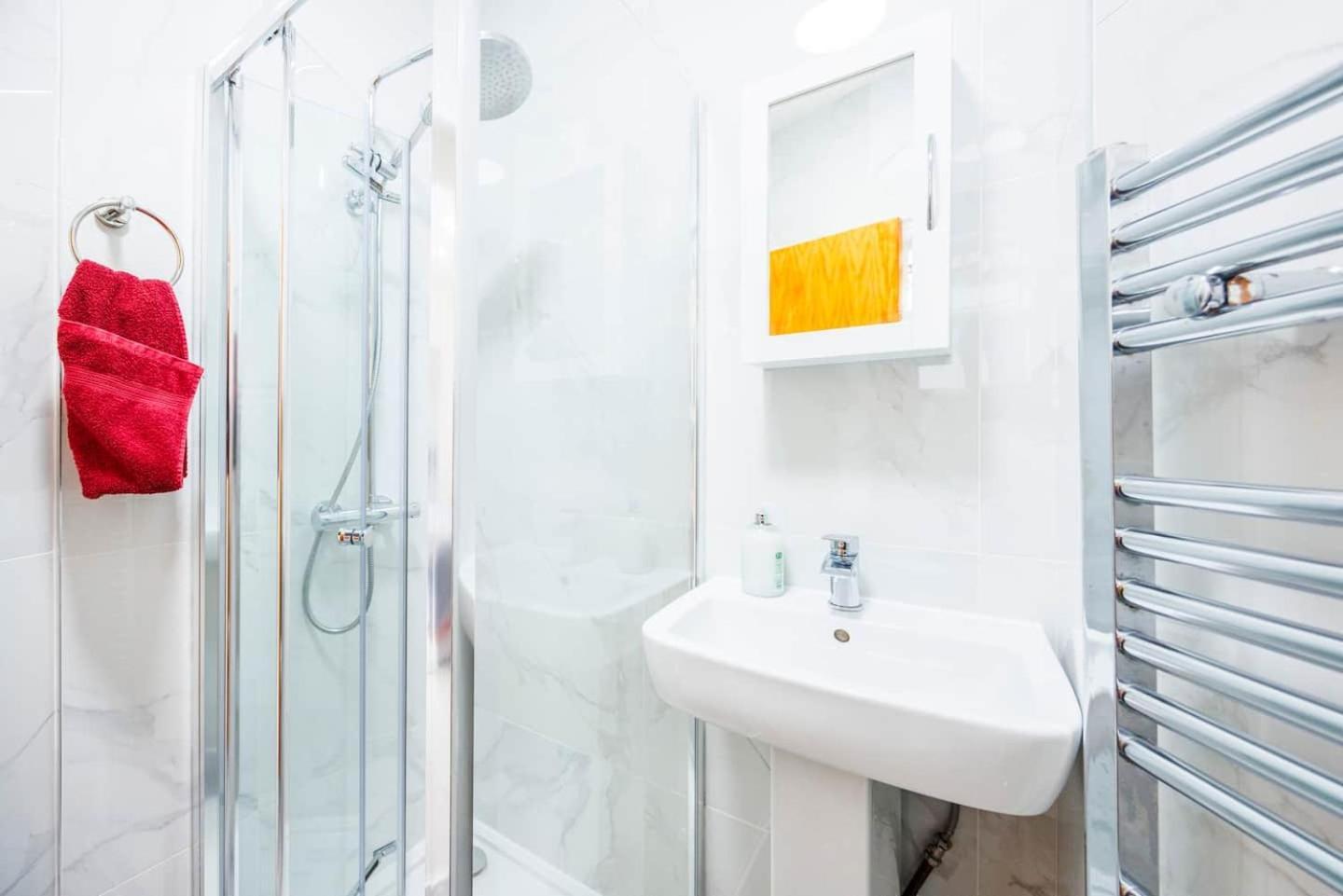 Appartement 3 Bed 3 Bathroom Flat In Kensington A