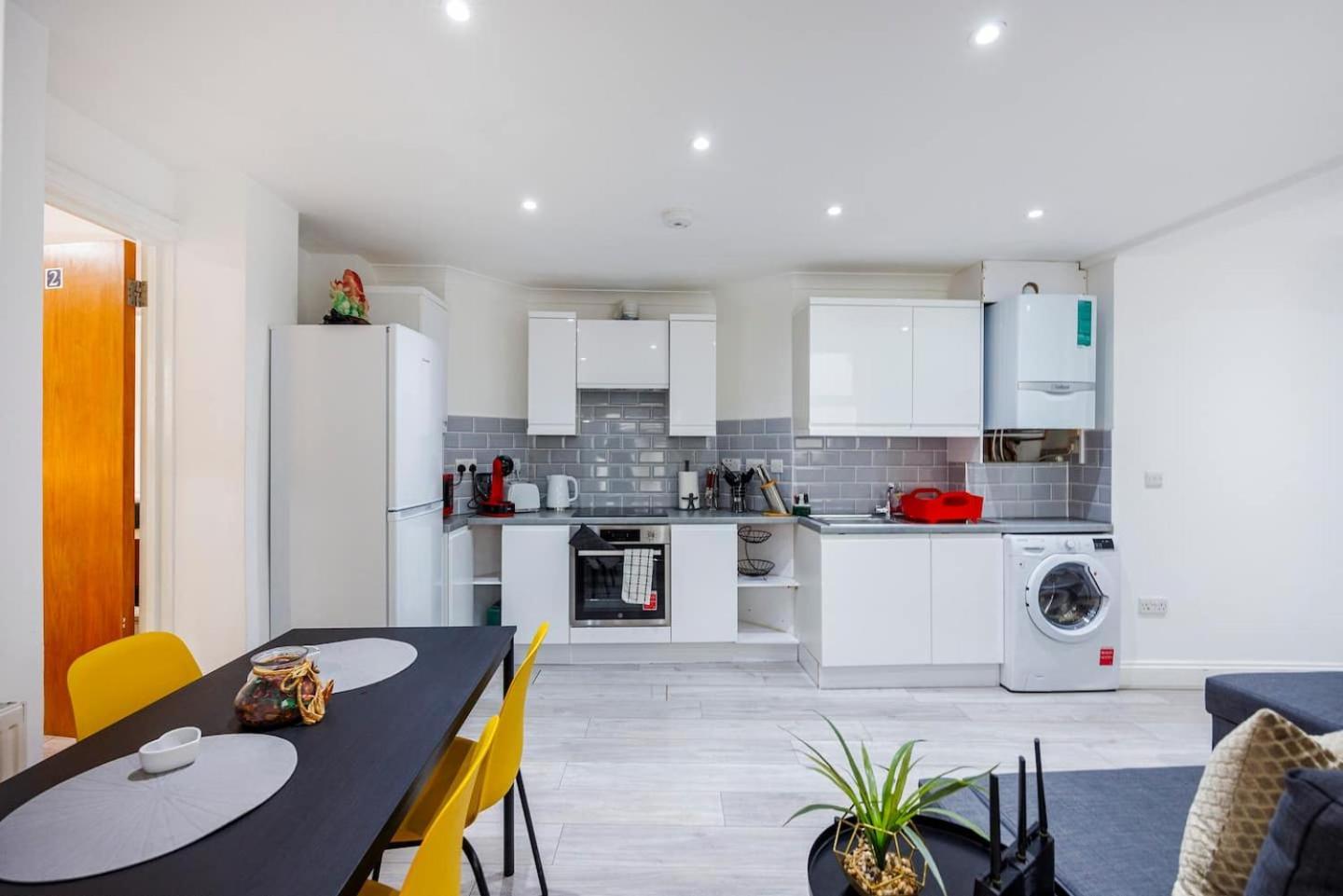 Appartement 3 Bed 3 Bathroom Flat In Kensington A Londen
