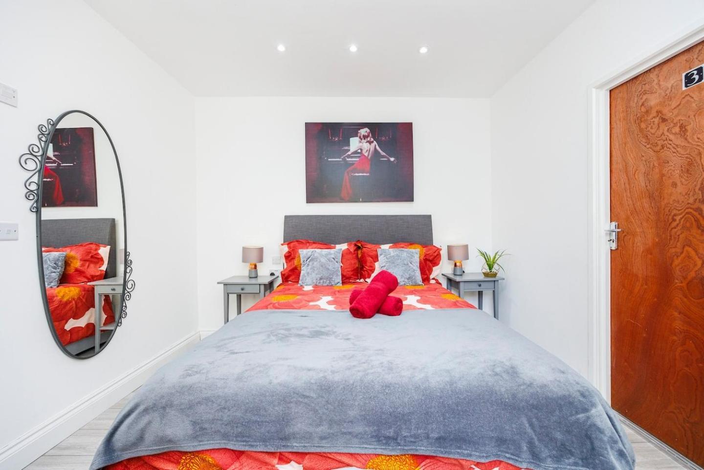 3 Bed 3 Bathroom Flat In Kensington A Appartement Londen