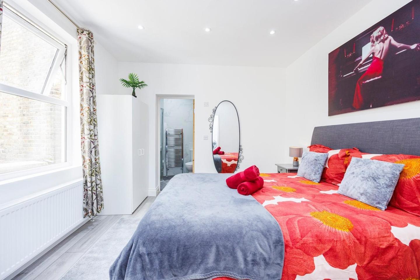 3 Bed 3 Bathroom Flat In Kensington A Londen