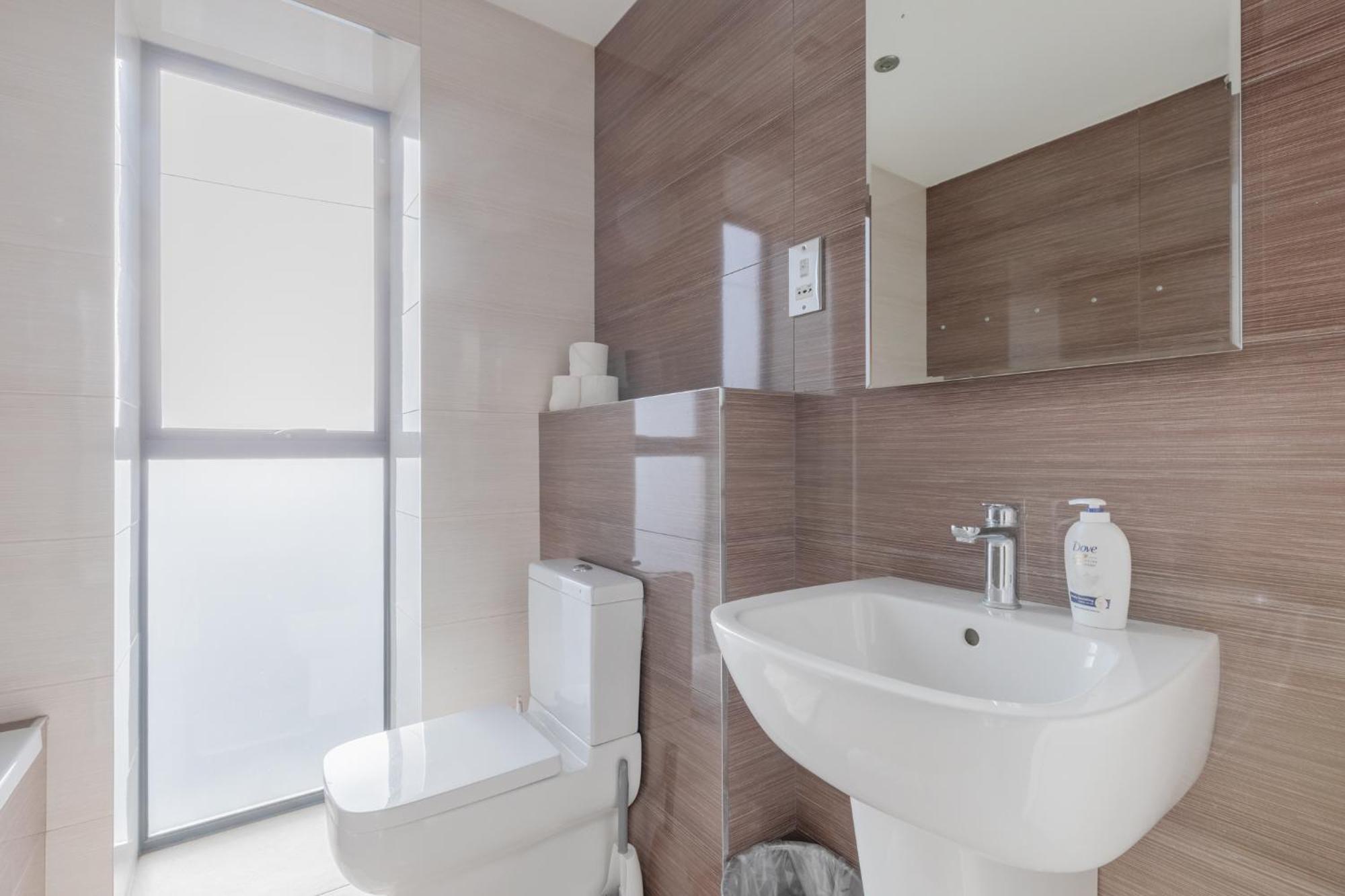 Apartment Spacious 3bd Flat Near Airport London