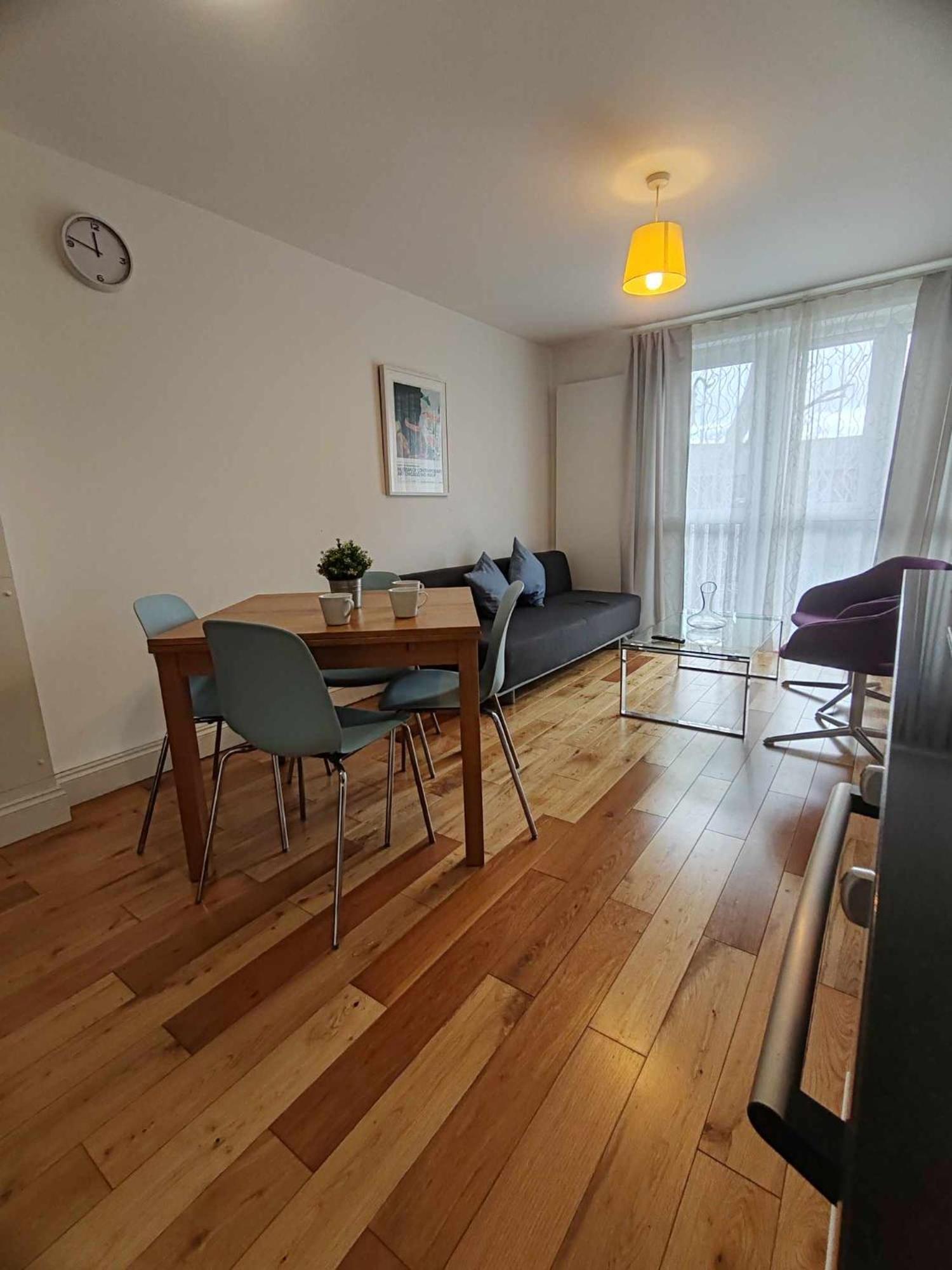 Lgbtq-double Bed & Breakfast London