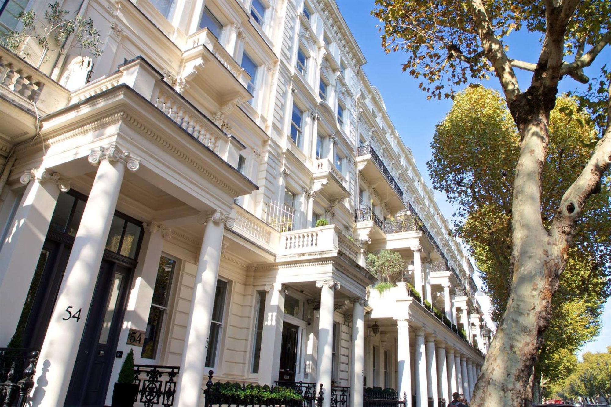 Hotel 54 Queen's Gate London
