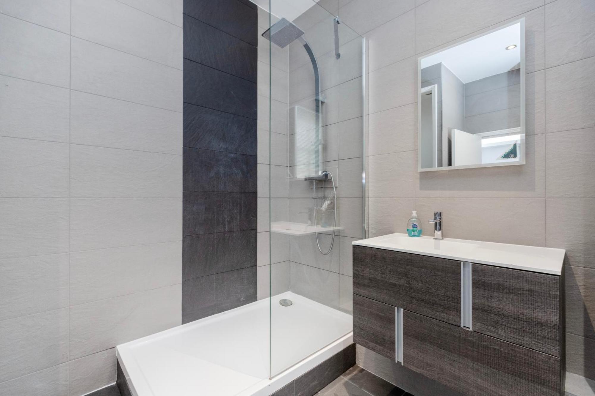 Aparthotel Hyde Park & 3*