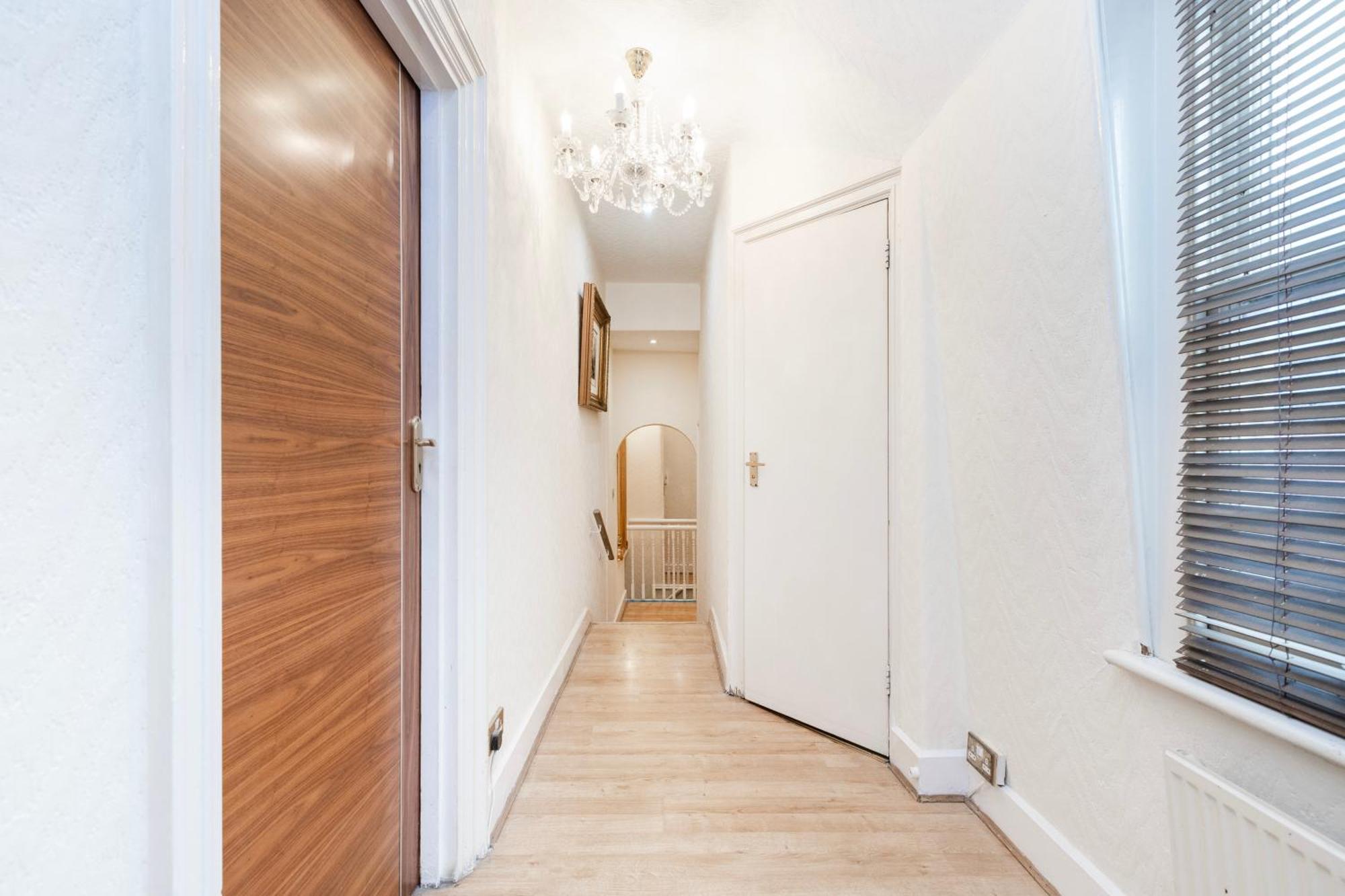 Hyde Park & Aparthotel 3*