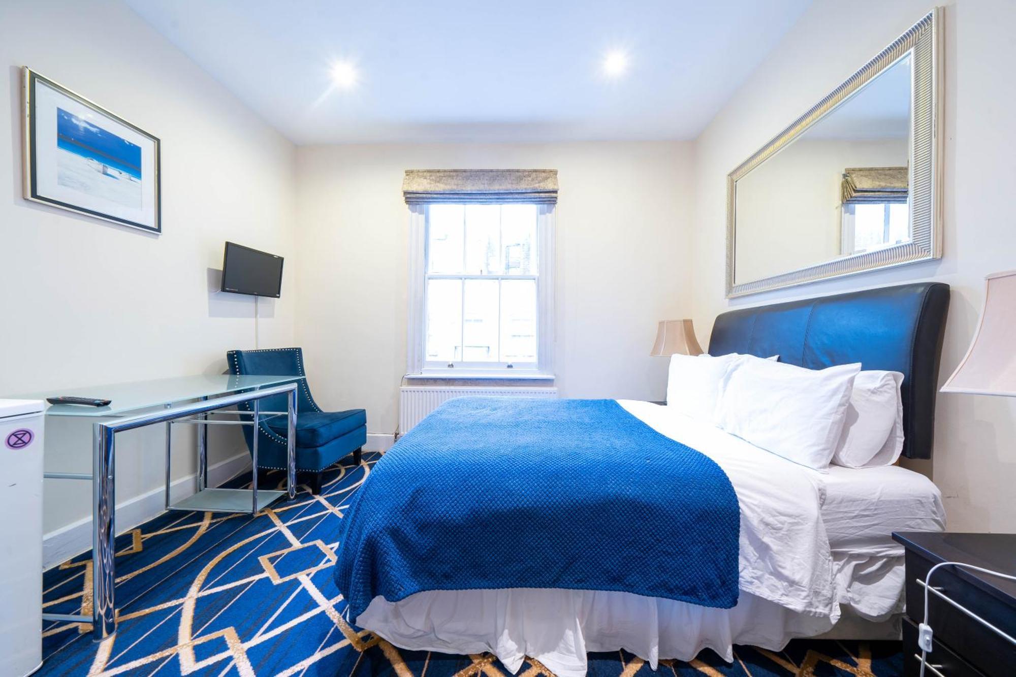Aparthotel Hyde Park & London