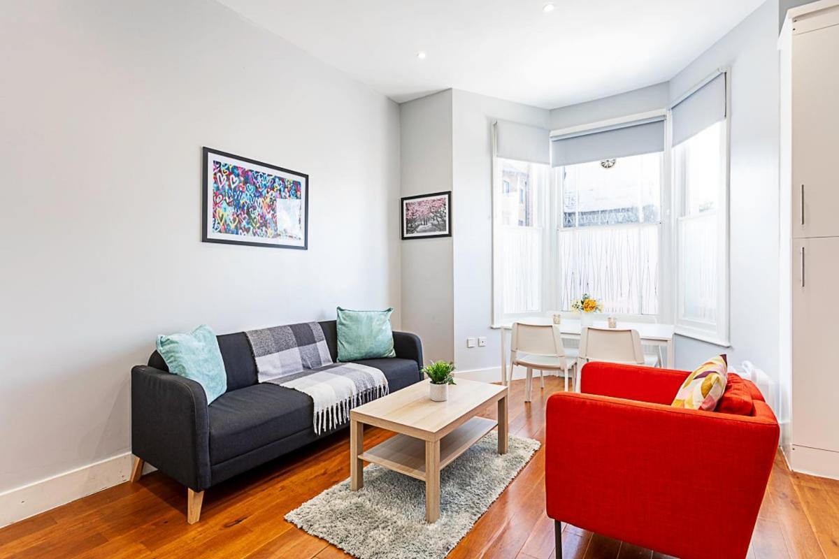 Apartment Refurbished Stjohns Hill London