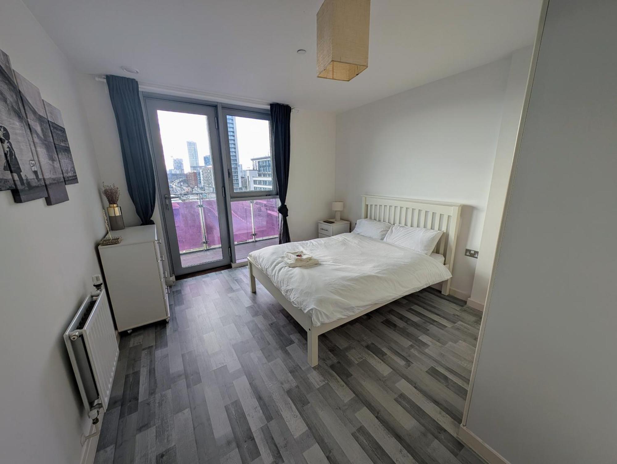 Giogio - Comfortable Stratford Flat With Stunning Views Apartment *