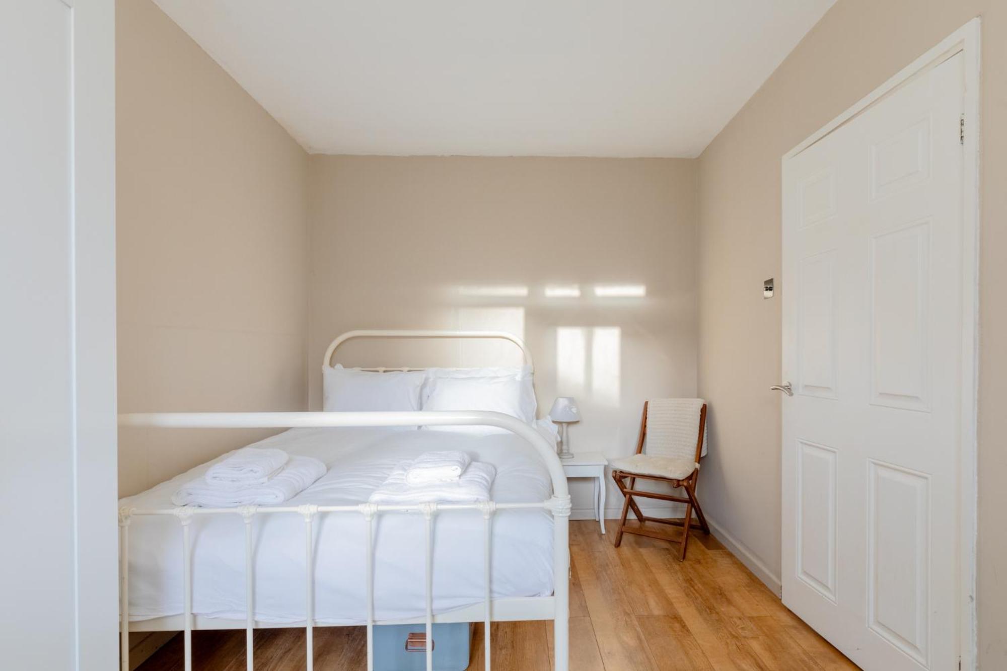 Quaint 1bd Flat With Balcony In Maida Vale *