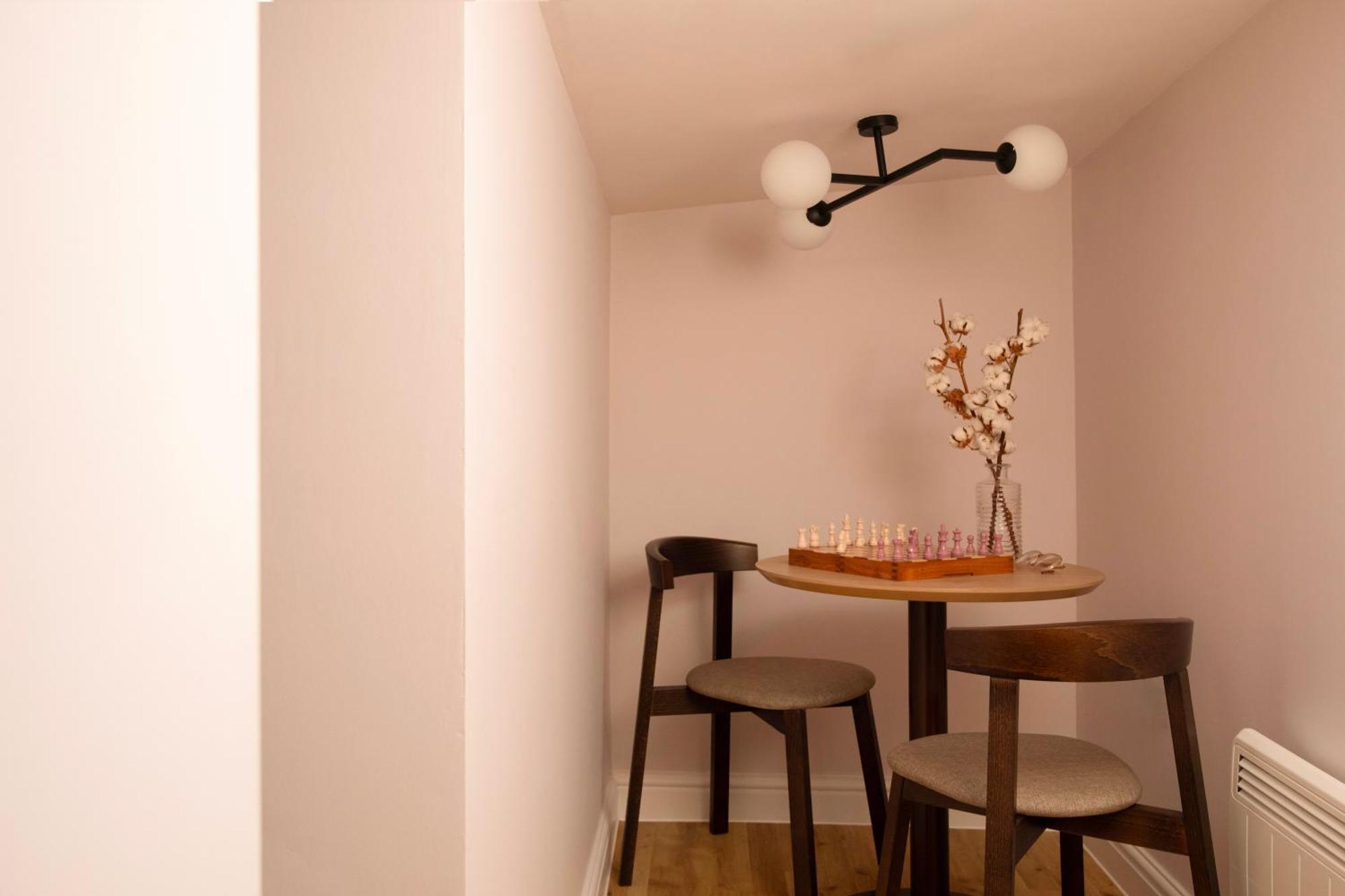 Aparthotel Bob W Holland Park London