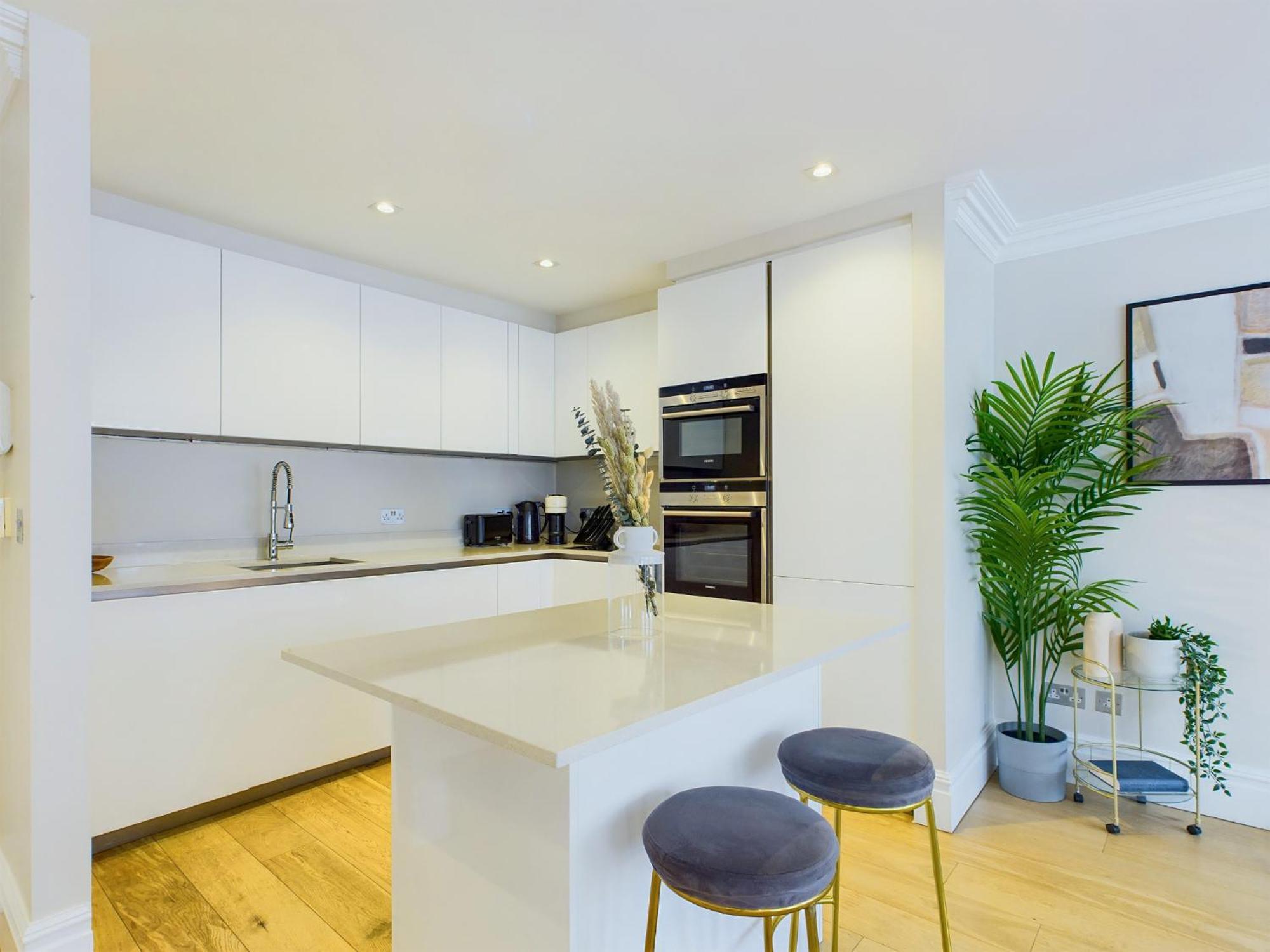 Be - Mayfair Residences Apartment