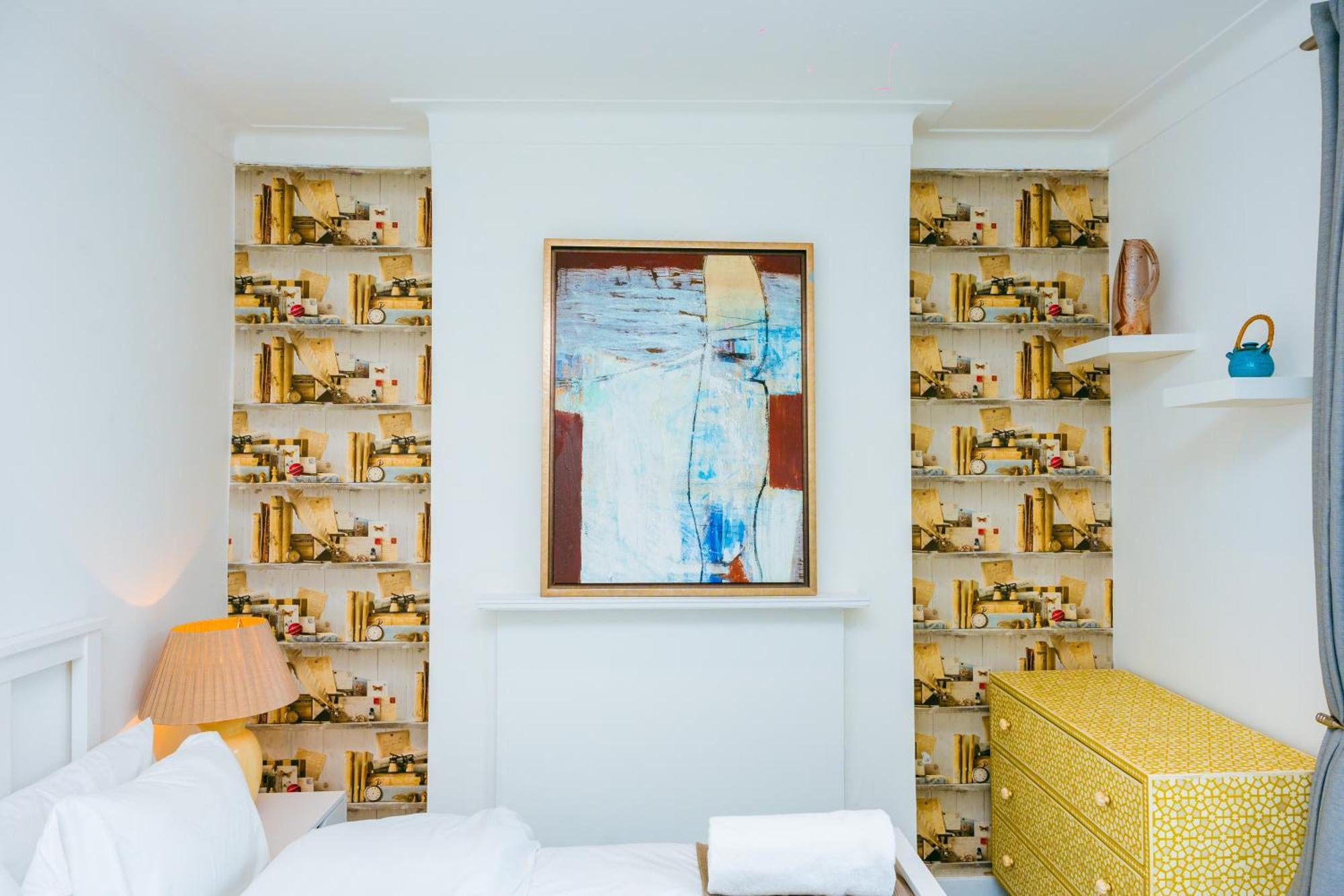 Cosy In Fulham Broadway Guest house London