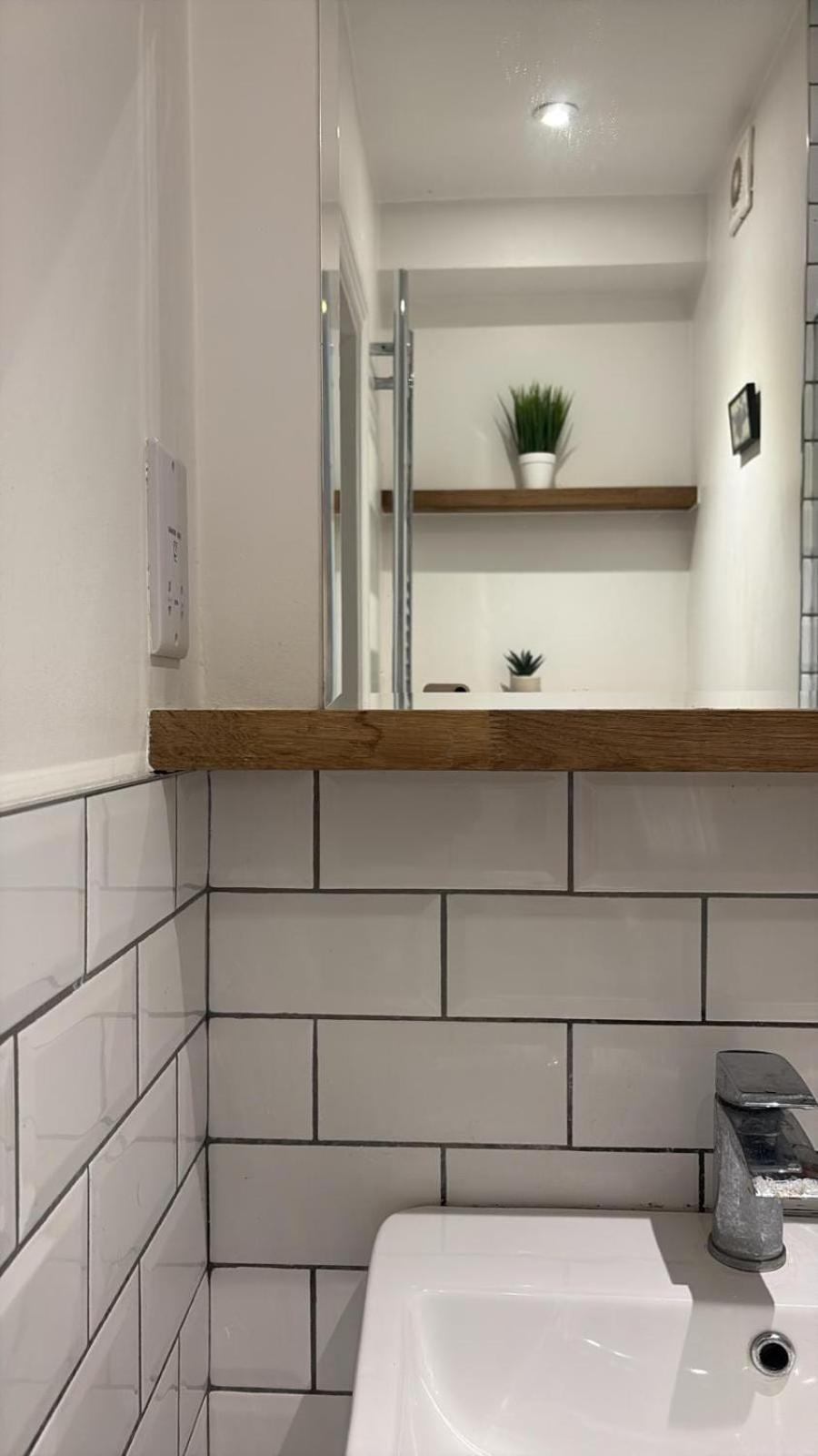 Cosy Flat In Stoke Newington *