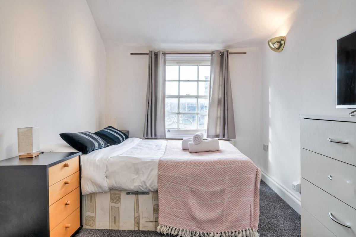 Cosy 2br Flat In Camden Town London
