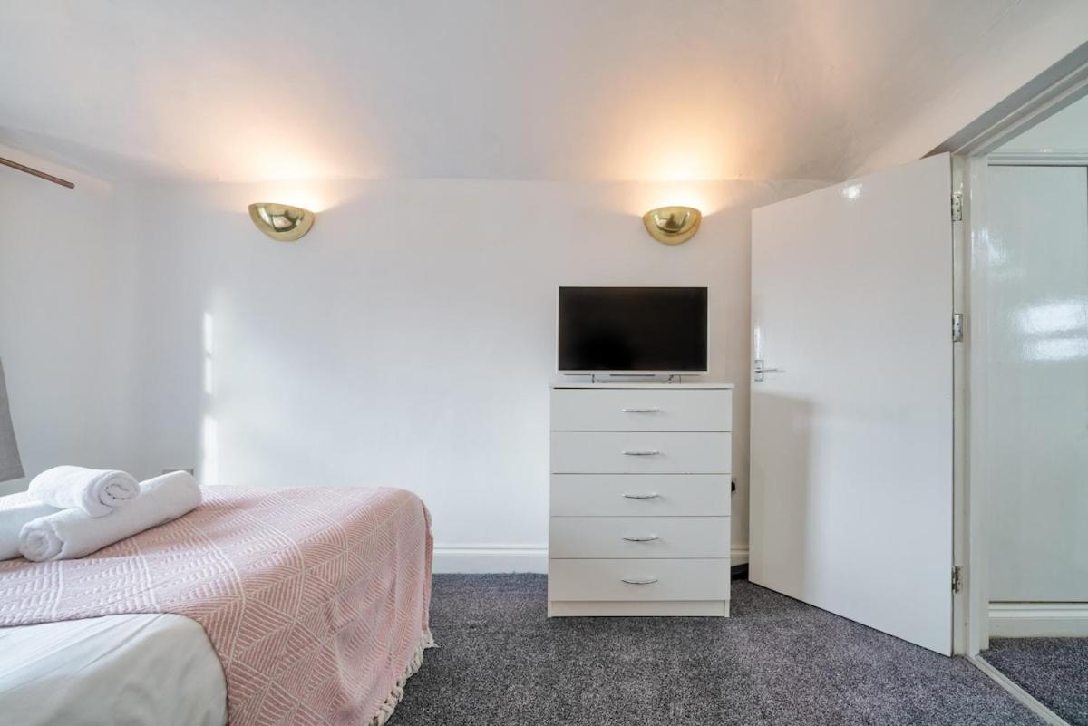 Cosy 2br Flat In Camden Town Apartment