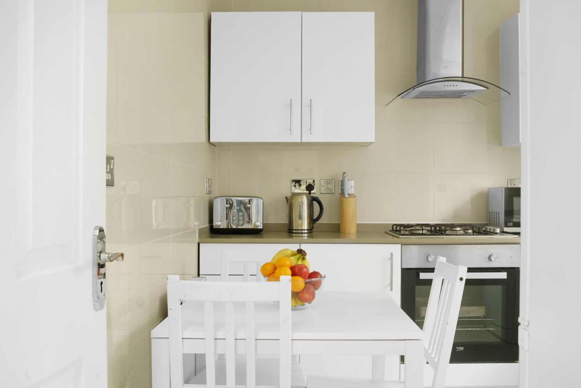 Apartment Bnbnova - Paddington - 3br With Balcony London